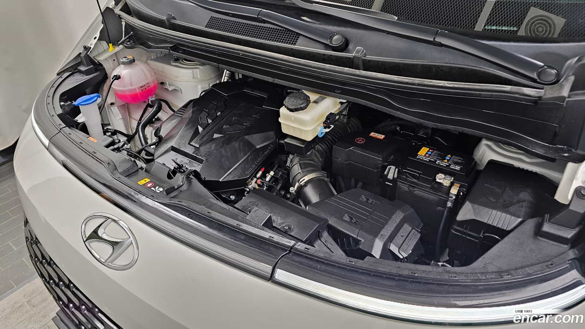 Staria Hyundai 2024.0-INNER-006