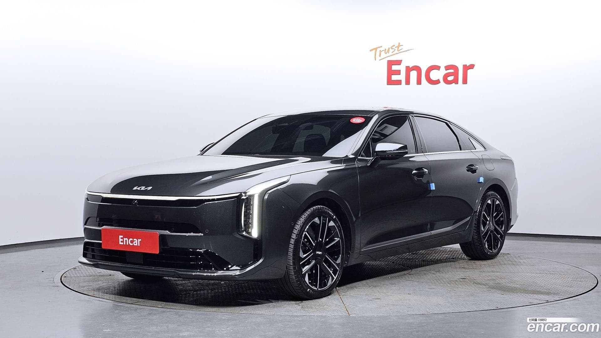 Main__Slider__Photo:K8 Kia 2025.0-0