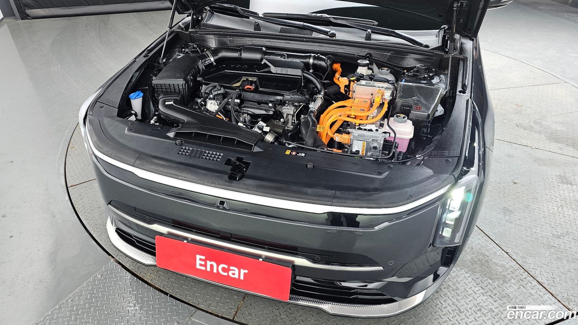 Main__Slider__Photo:K8 Kia 2025.0-5