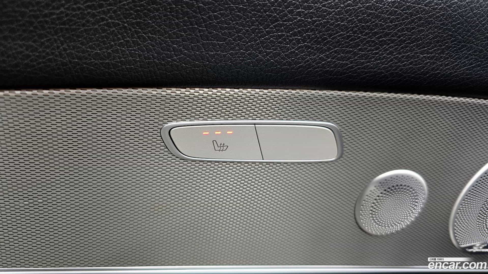 E-Class Mercedes-Benz 2019.0-OPTION-021