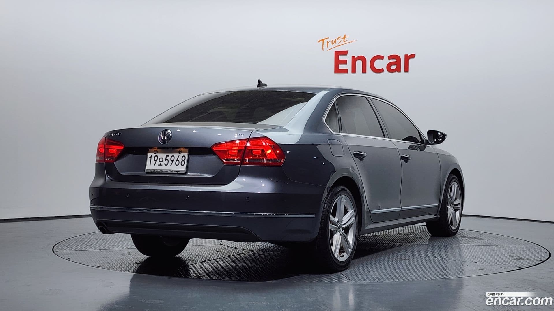 Main__Slider__Photo:Passat Volkswagen 2013.6-1