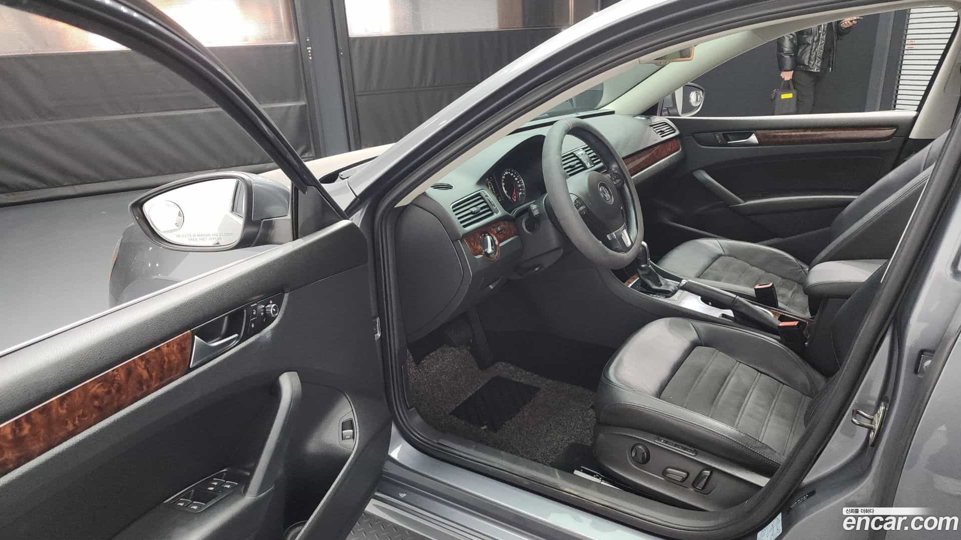 Passat Volkswagen 2013.6-INNER-010