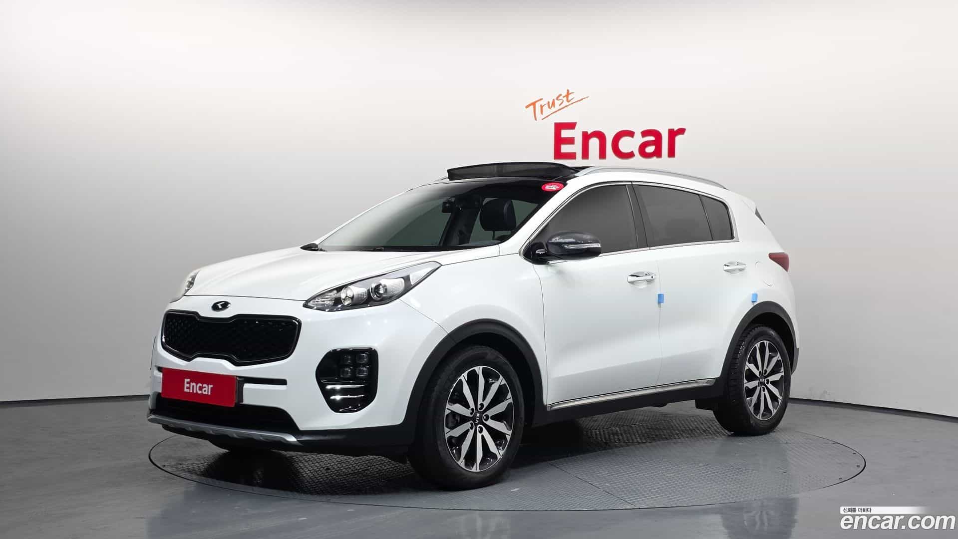 Sportage Kia 2015.11-OUTER-001