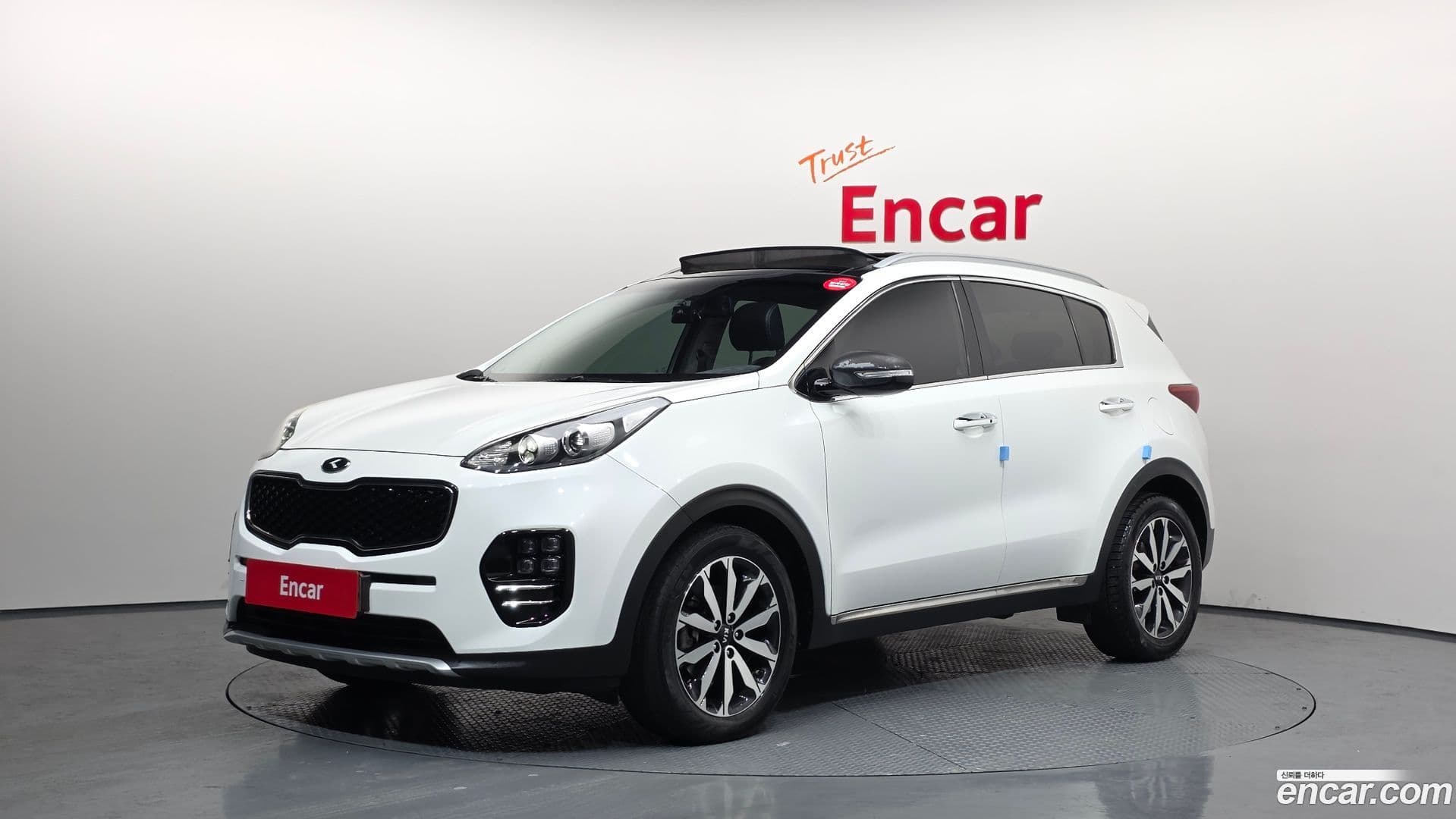 Main__Slider__Photo:Sportage Kia 2015.11-0