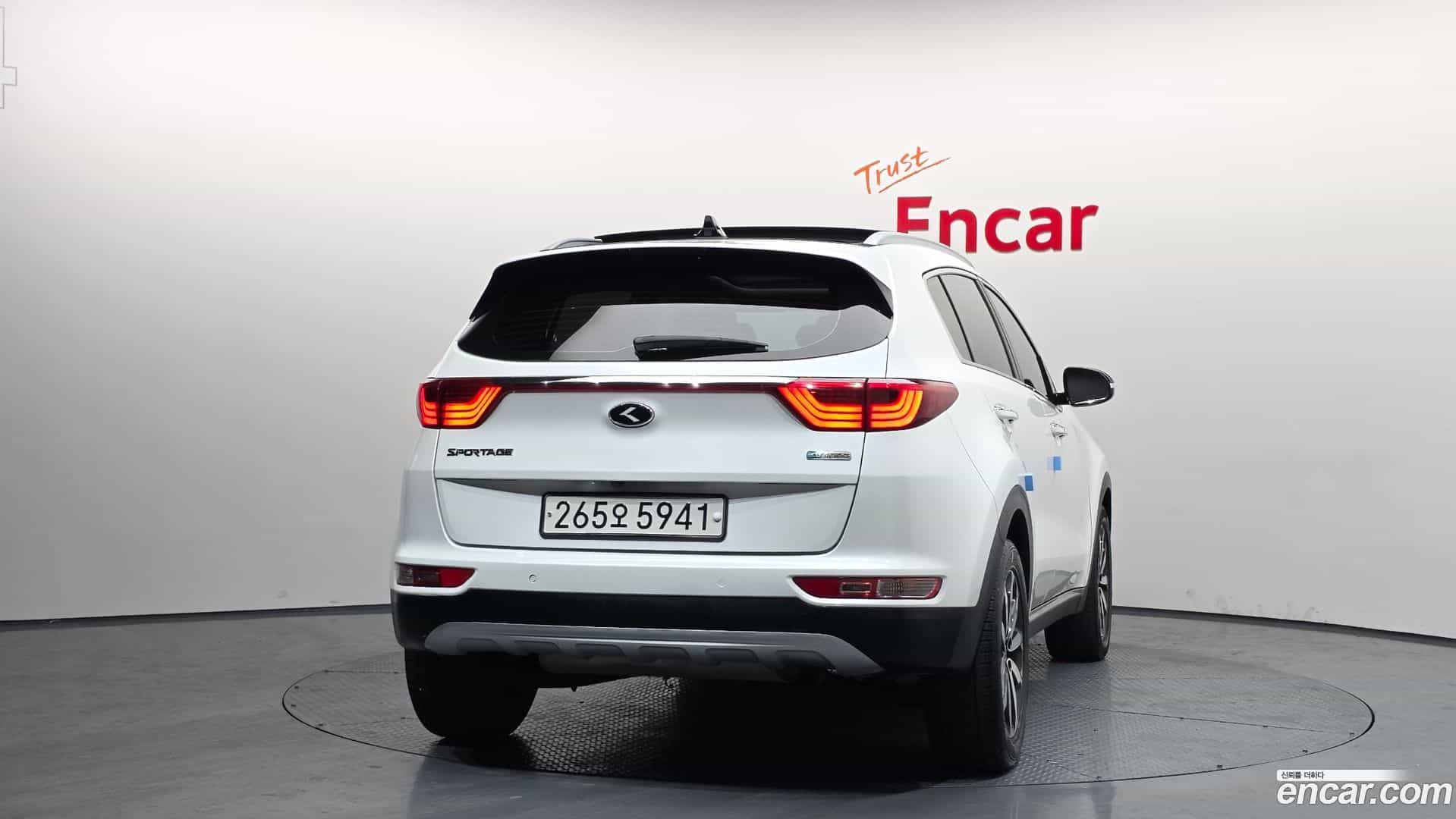 Sportage Kia 2015.11-OUTER-004