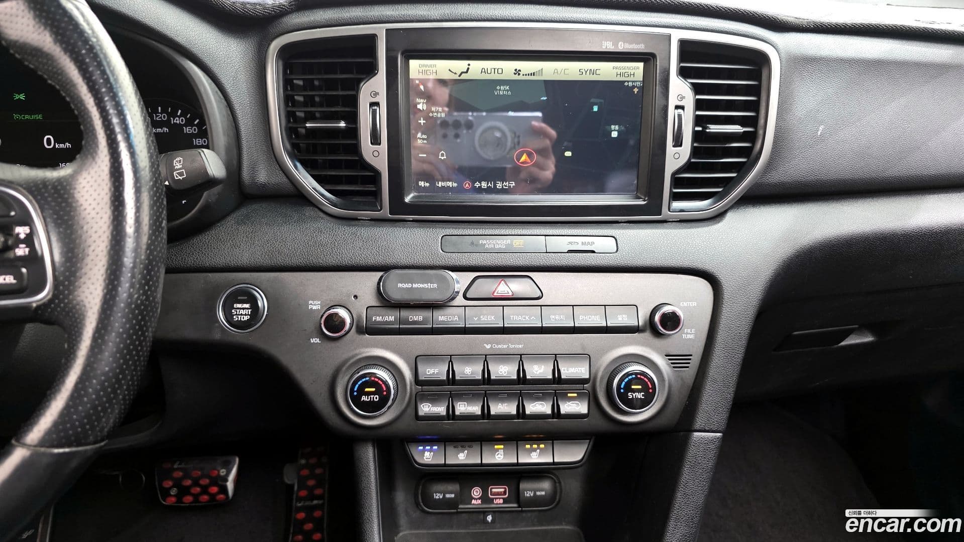 Main__Slider__Photo:Sportage Kia 2015.11-13