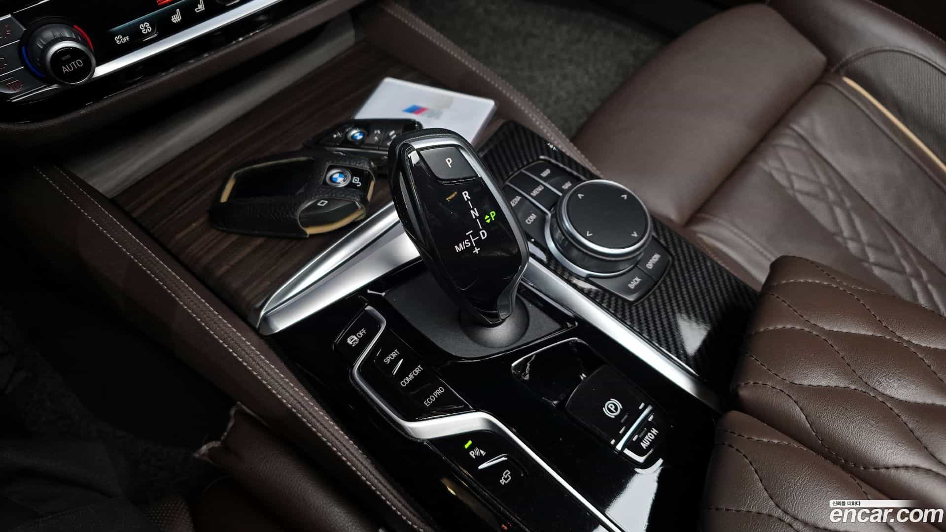 5-Series BMW 2021.1-INNER-009