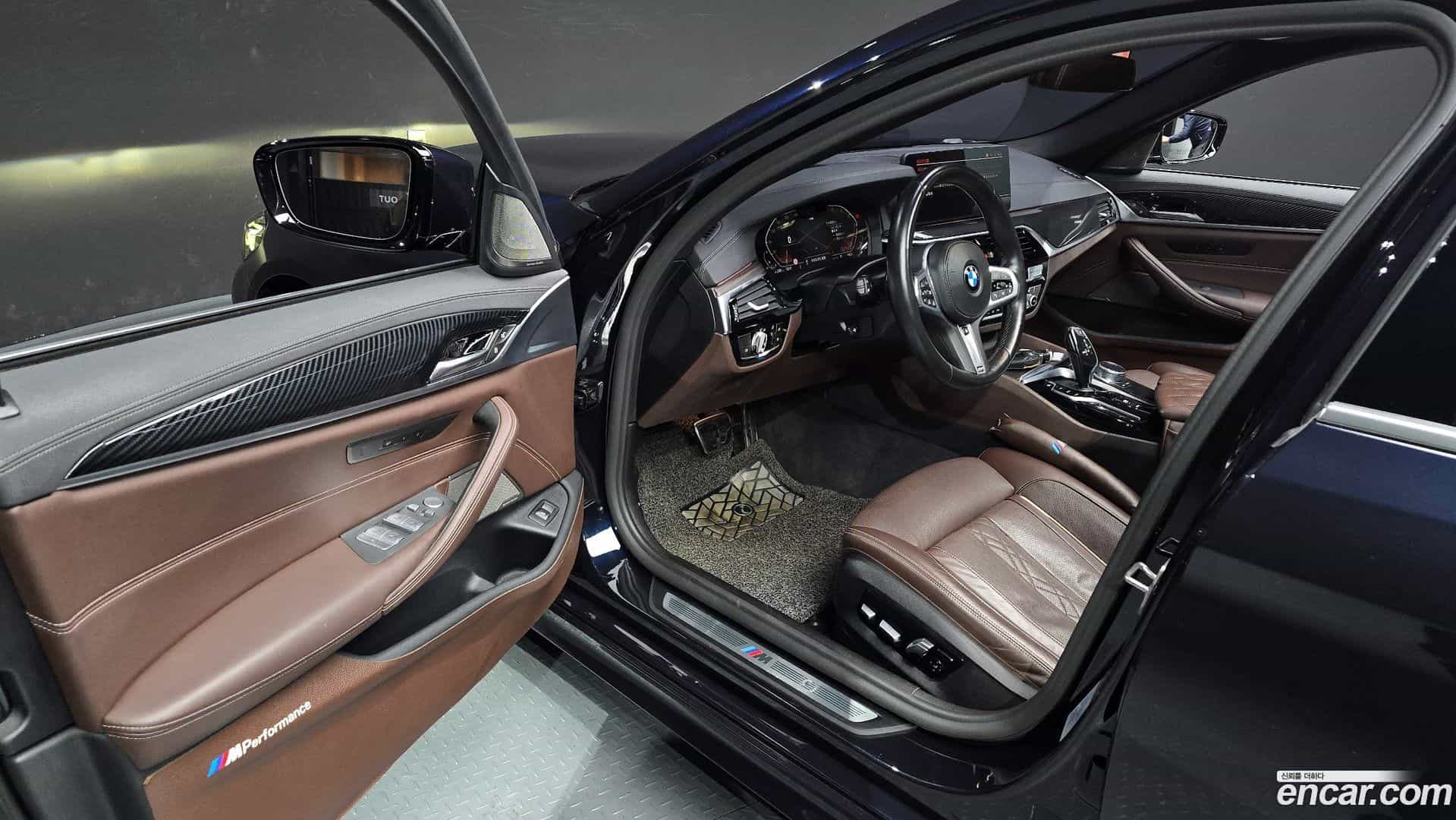 5-Series BMW 2021.1-INNER-010