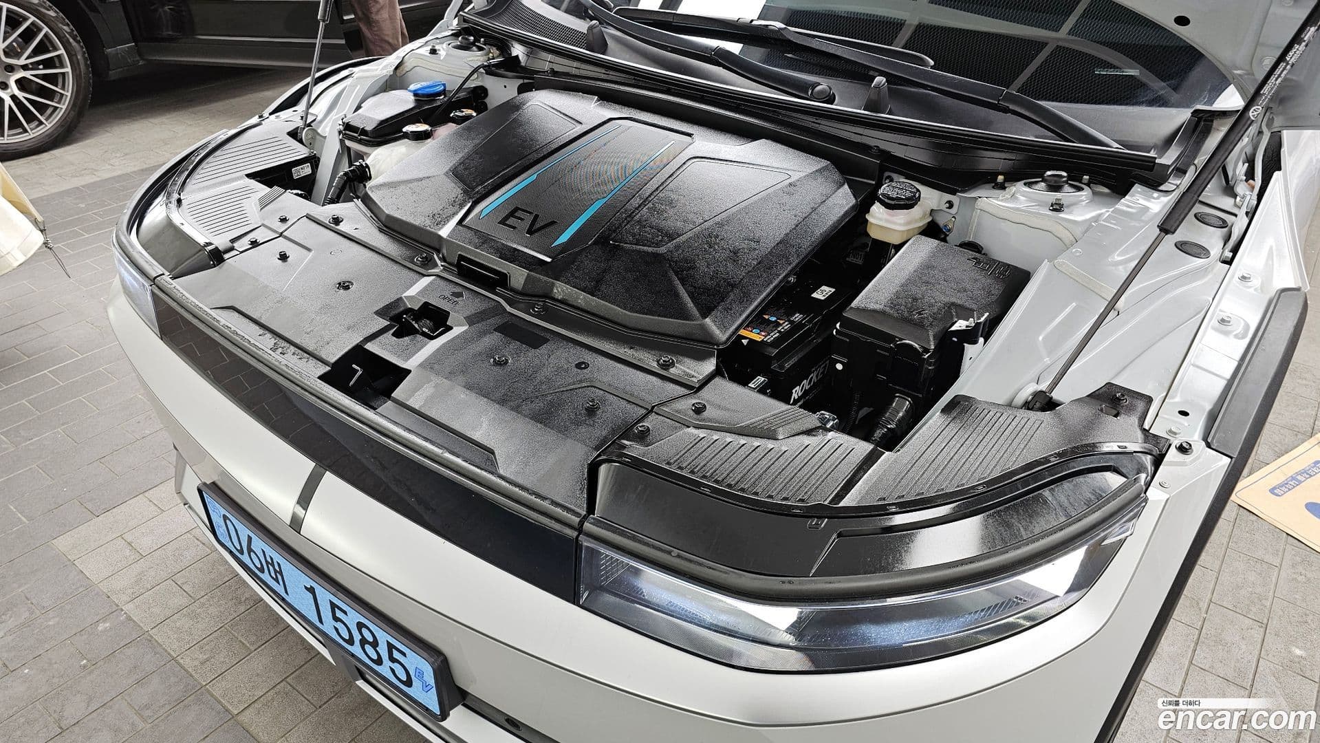 Main__Slider__Photo:Ioniq5 Hyundai 2023.10-5