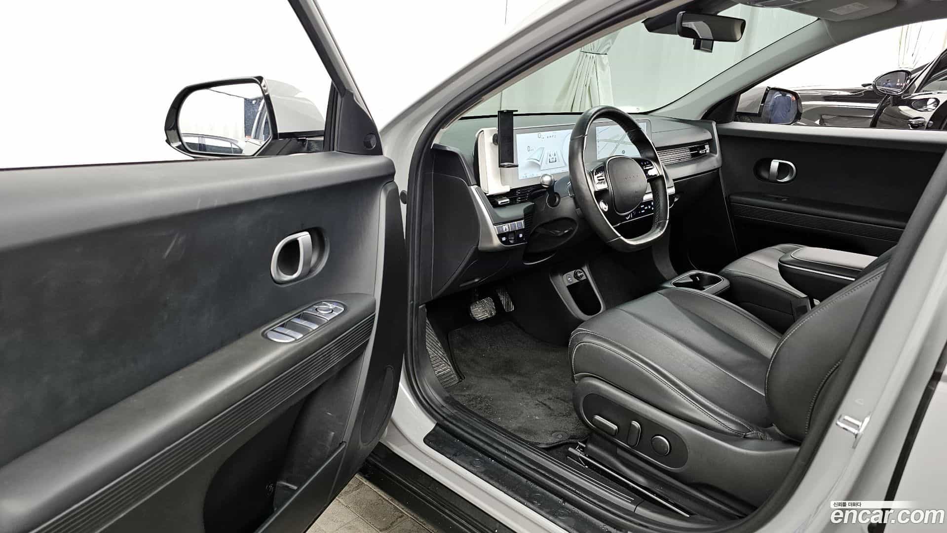 Ioniq5 Hyundai 2023.10-INNER-010