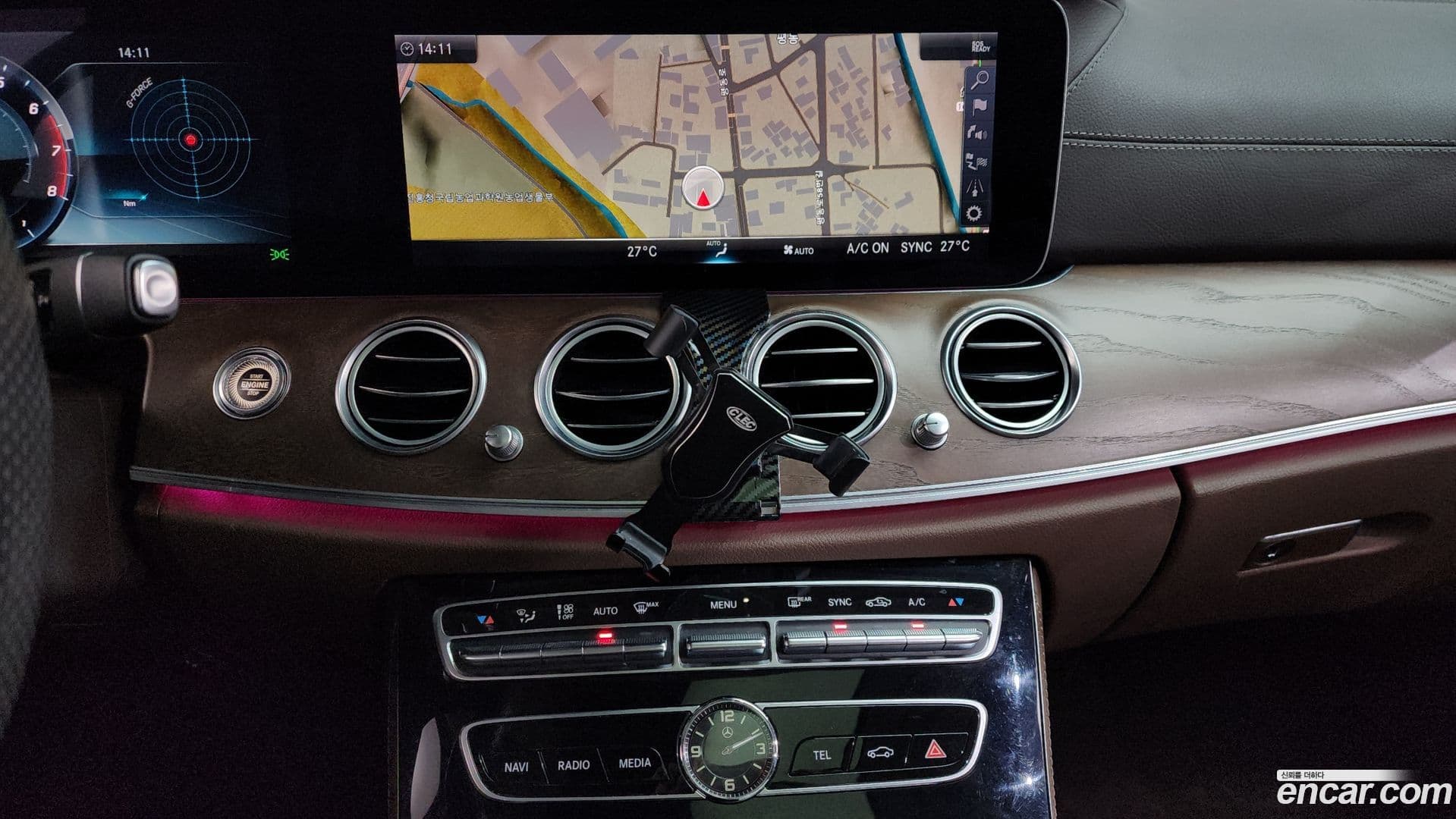 Main__Slider__Photo:E-Class Mercedes-Benz 2017.10-13