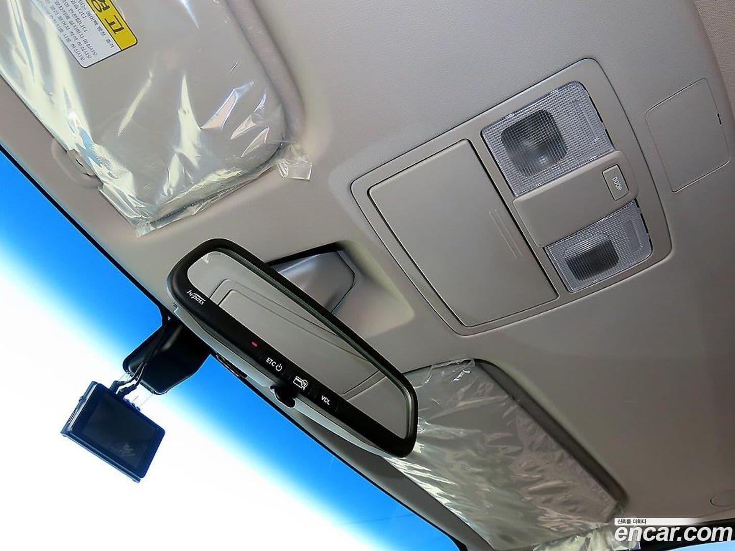 Main__Slider__Photo:RAY Kia 2019.5-15