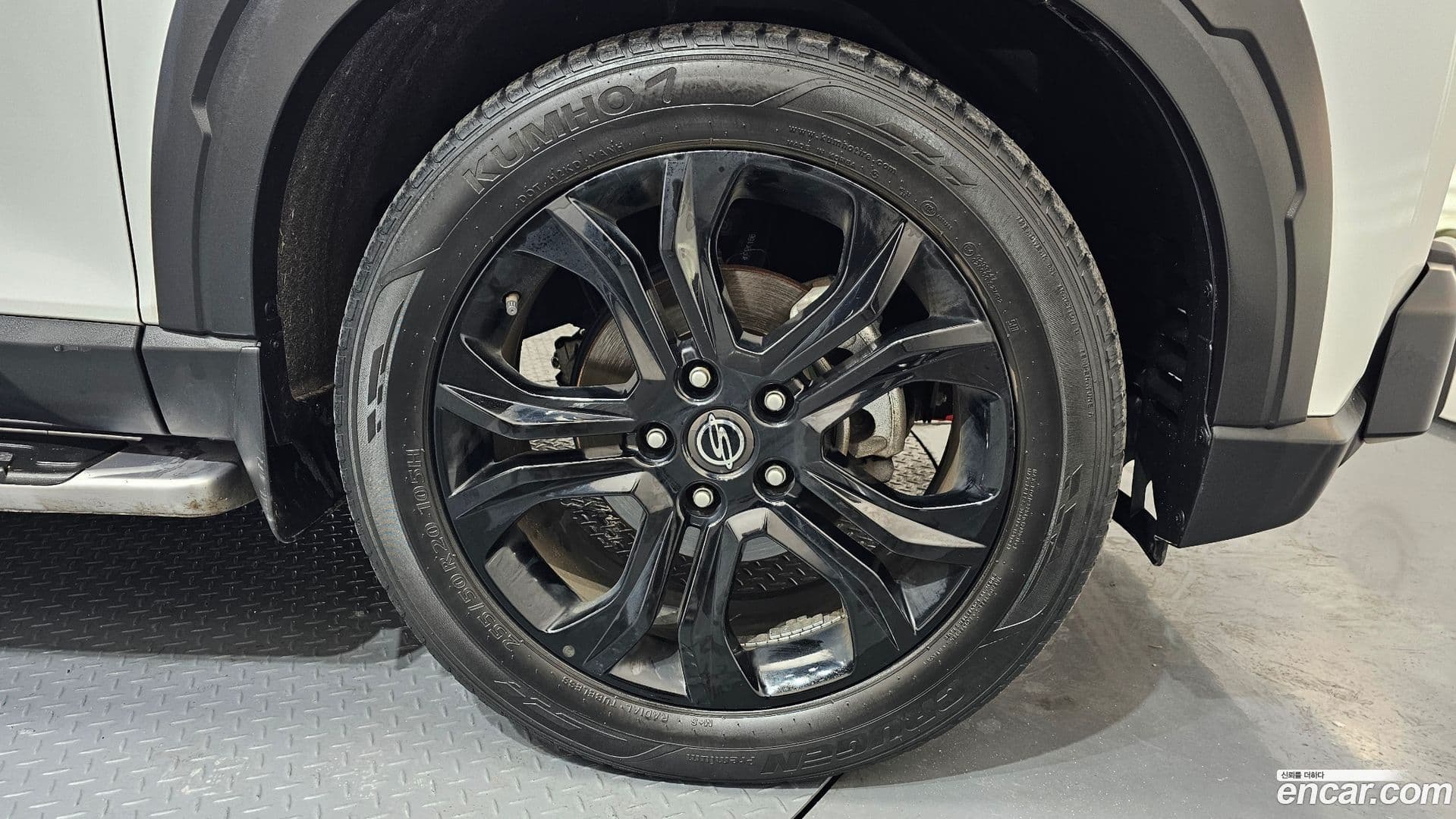 Main__Slider__Photo:Rexton KG_Mobility_Ssangyong 2023.0-4