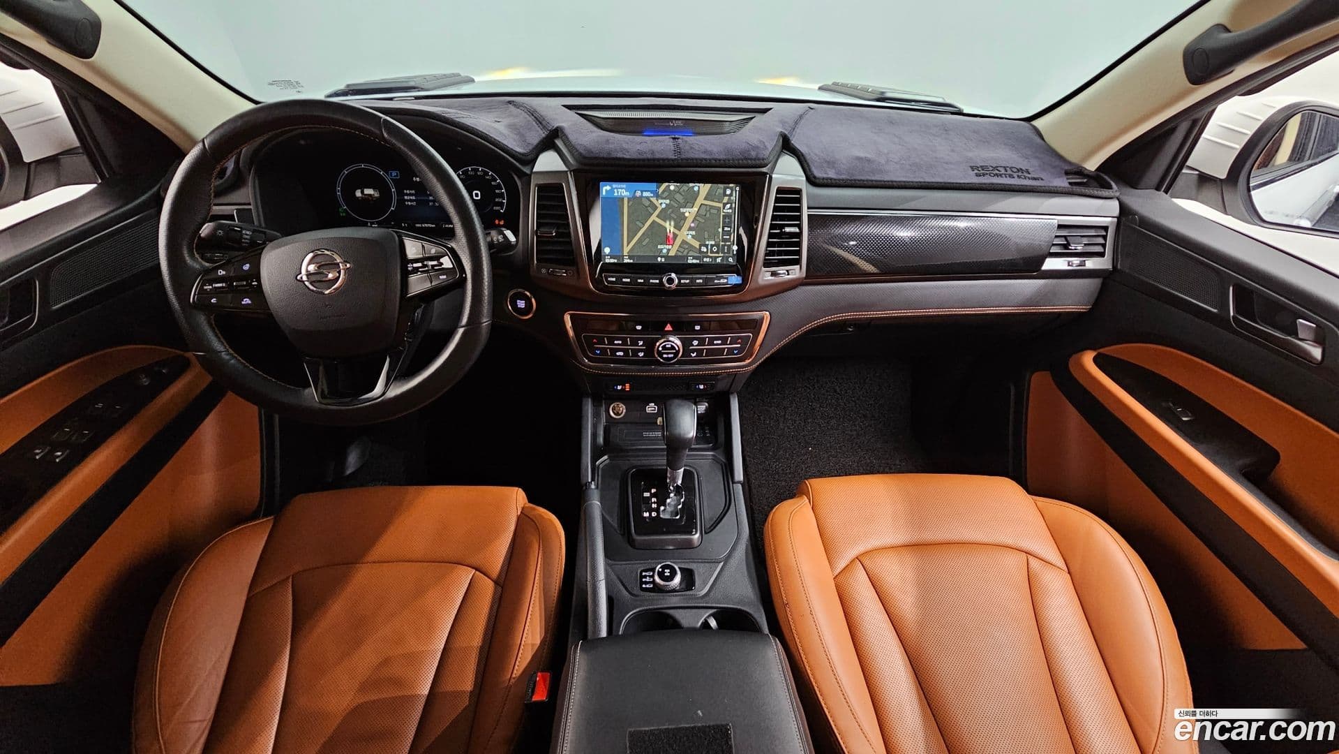 Main__Slider__Photo:Rexton KG_Mobility_Ssangyong 2023.0-6