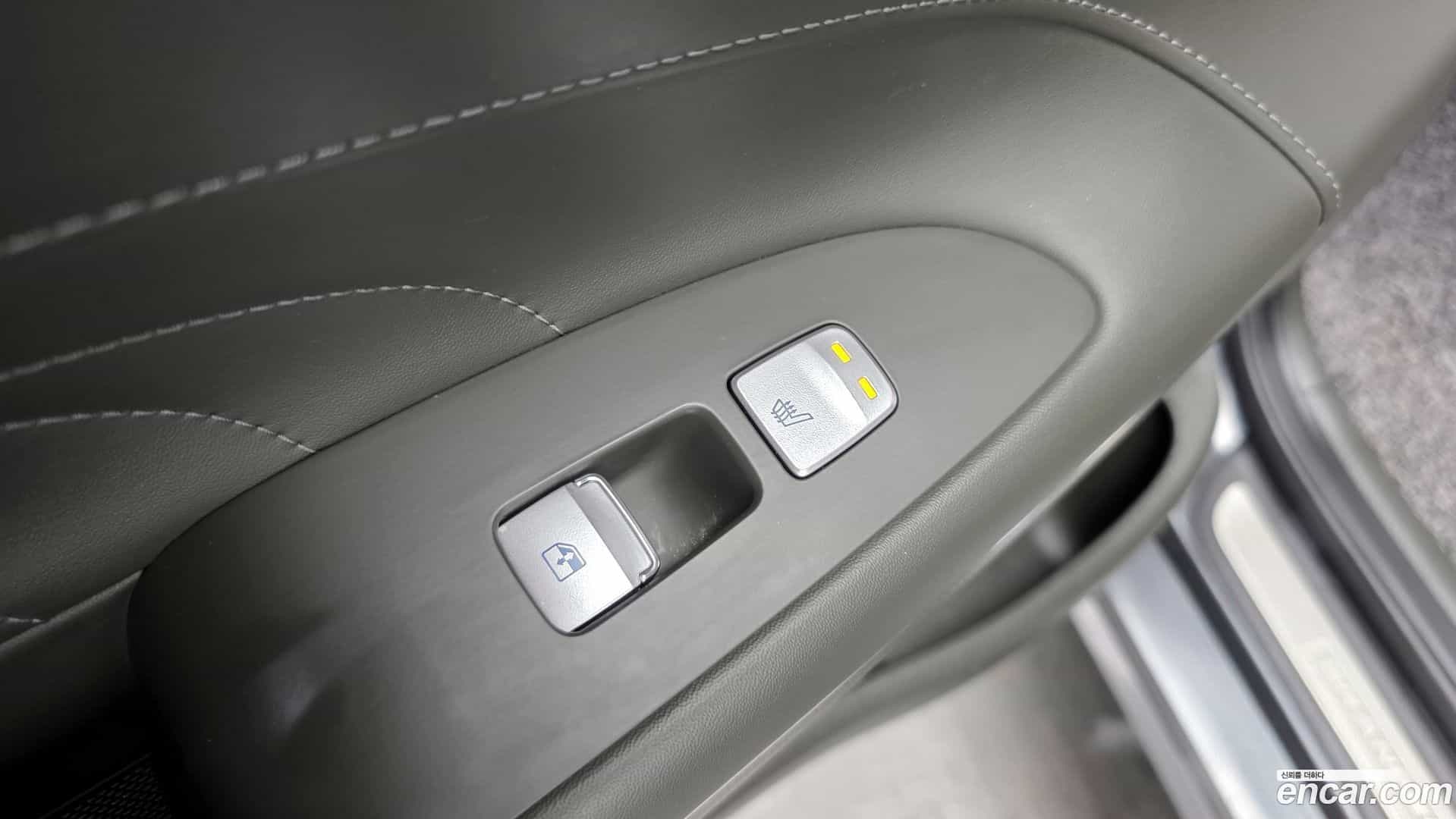 Grandeur Hyundai 2020.11-OPTION-023