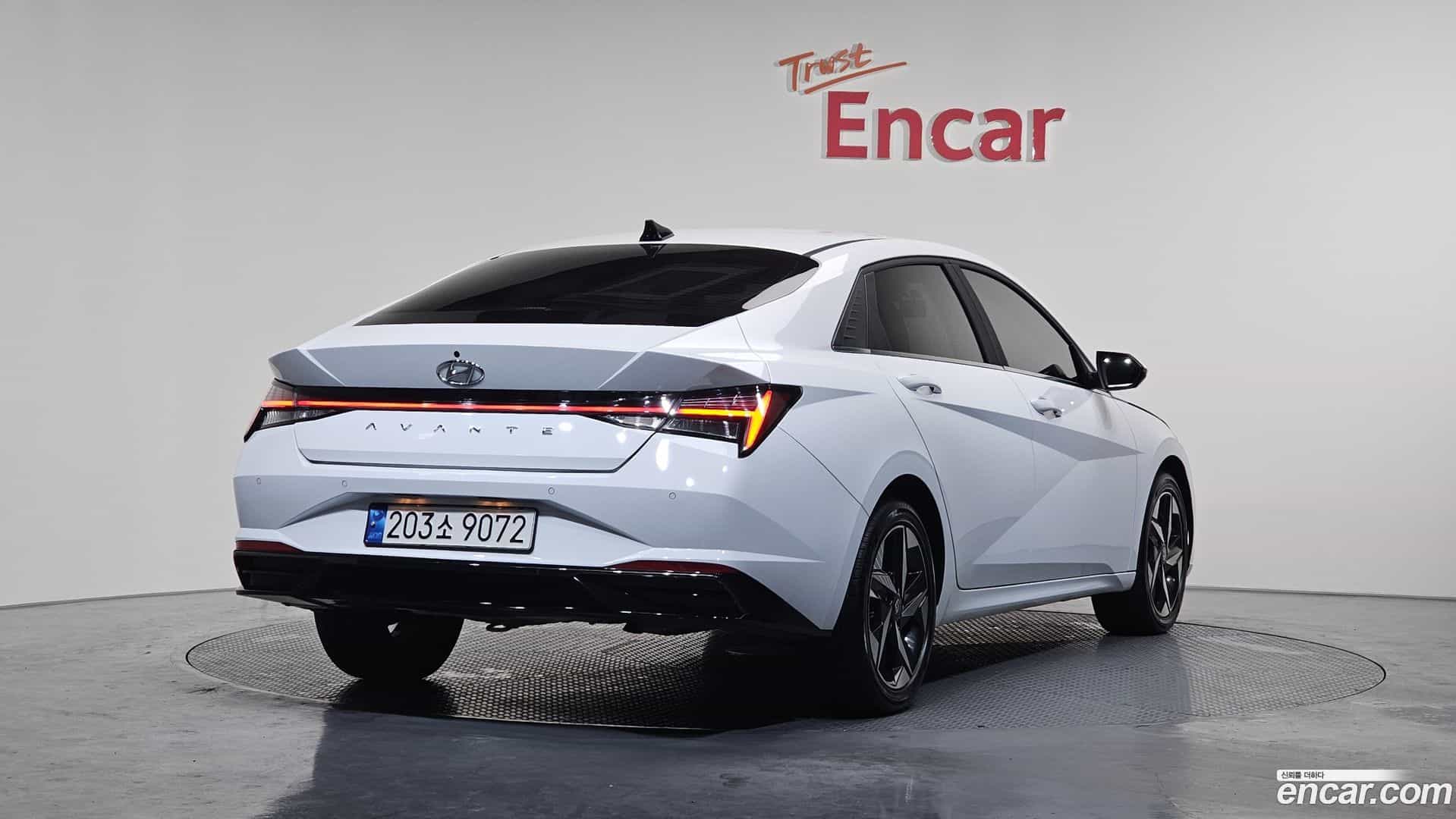 AVANTE Hyundai 2022.11-OUTER-002