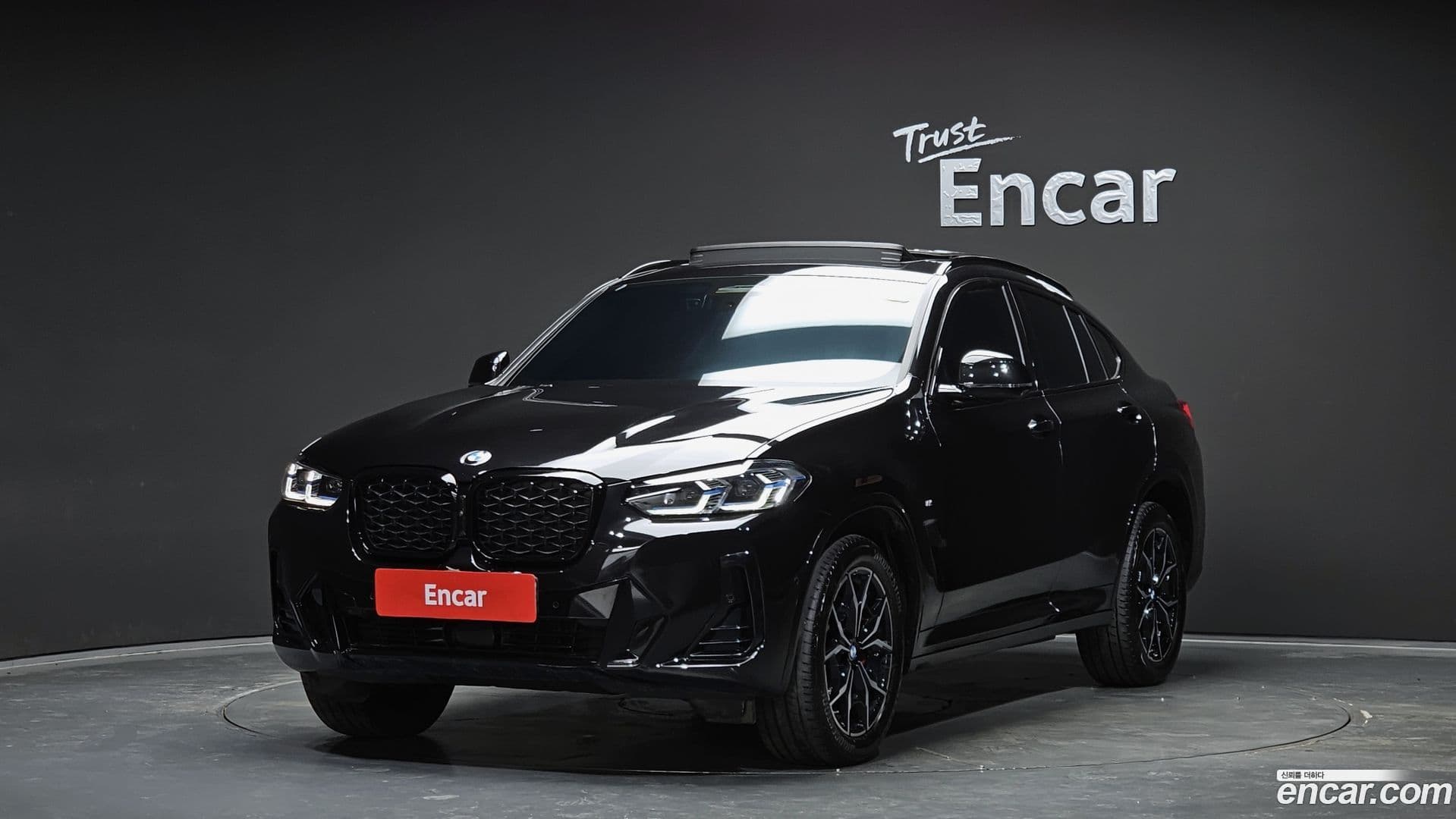 Main__Slider__Photo:X4 BMW 2024.0-0