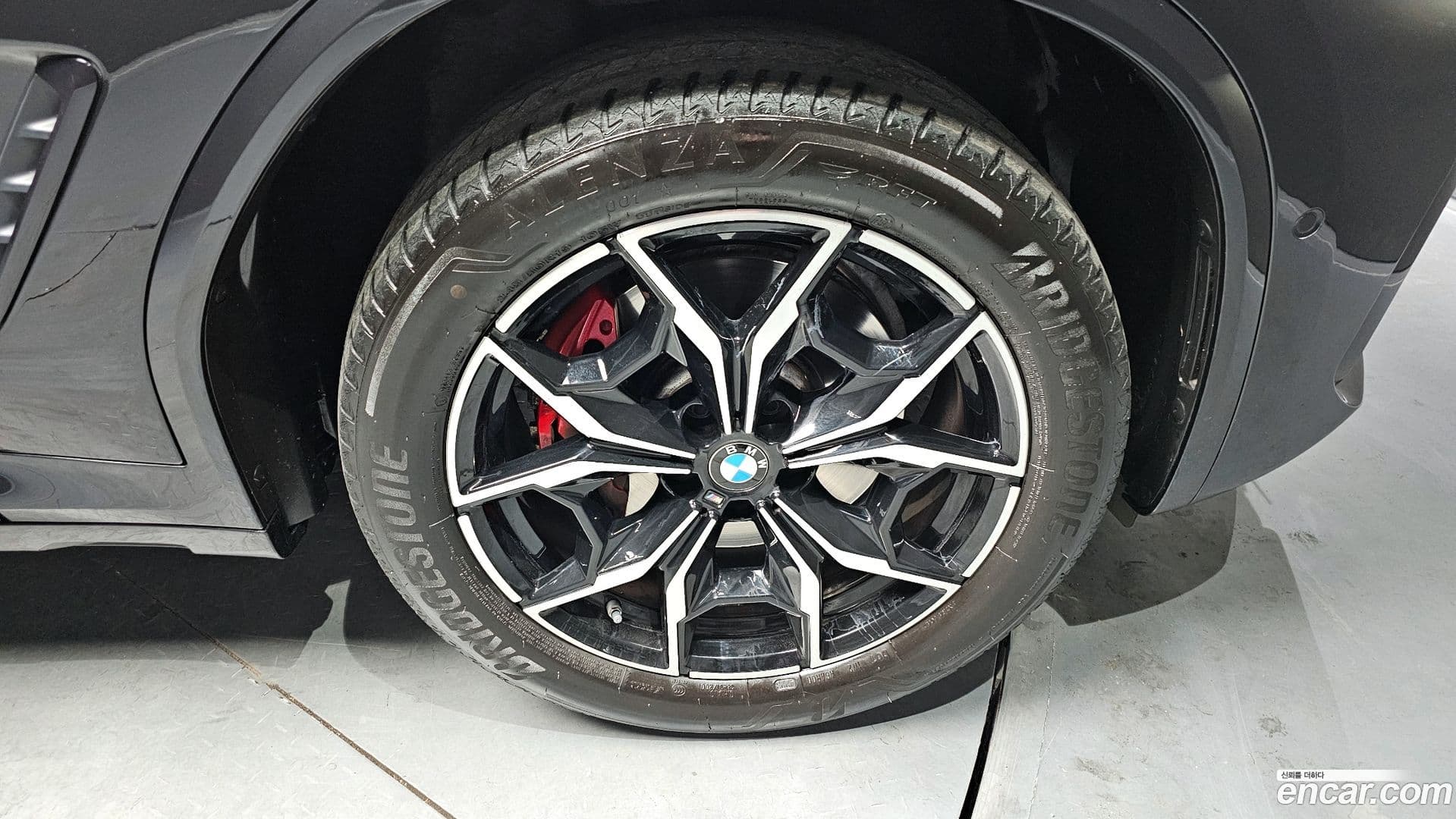 Main__Slider__Photo:X4 BMW 2024.0-4