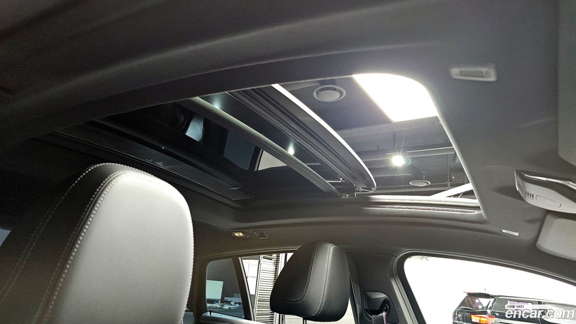 Main__Slider__Photo:X4 BMW 2024.0-17