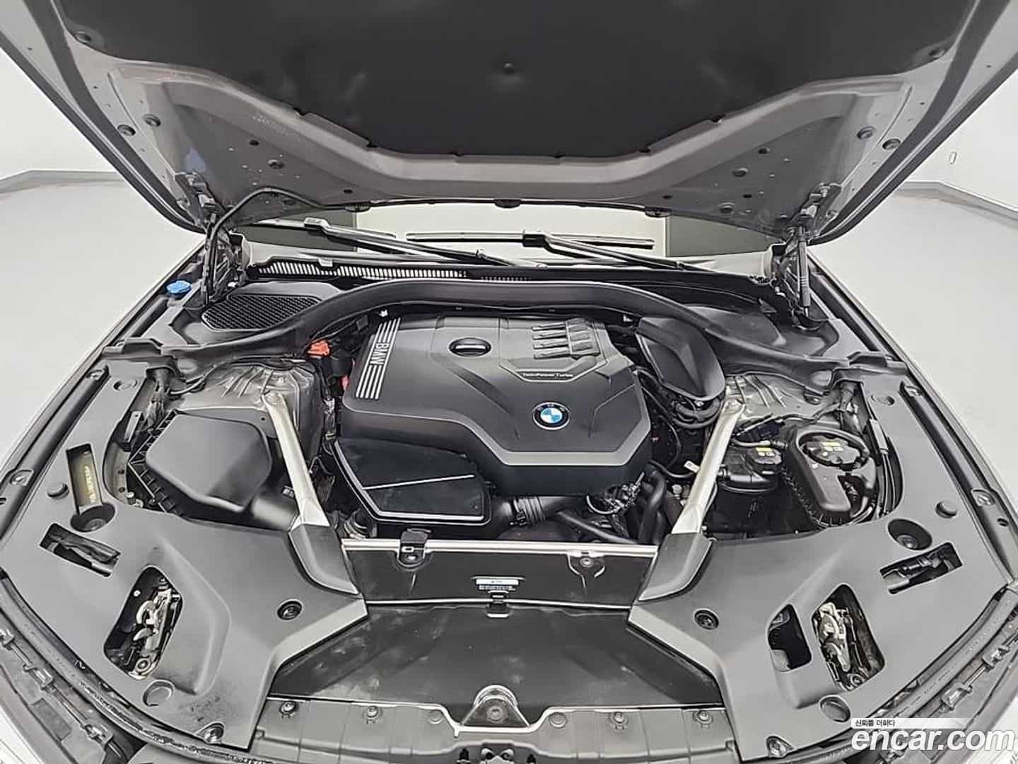 5-Series BMW 2021.4-OUTER-005