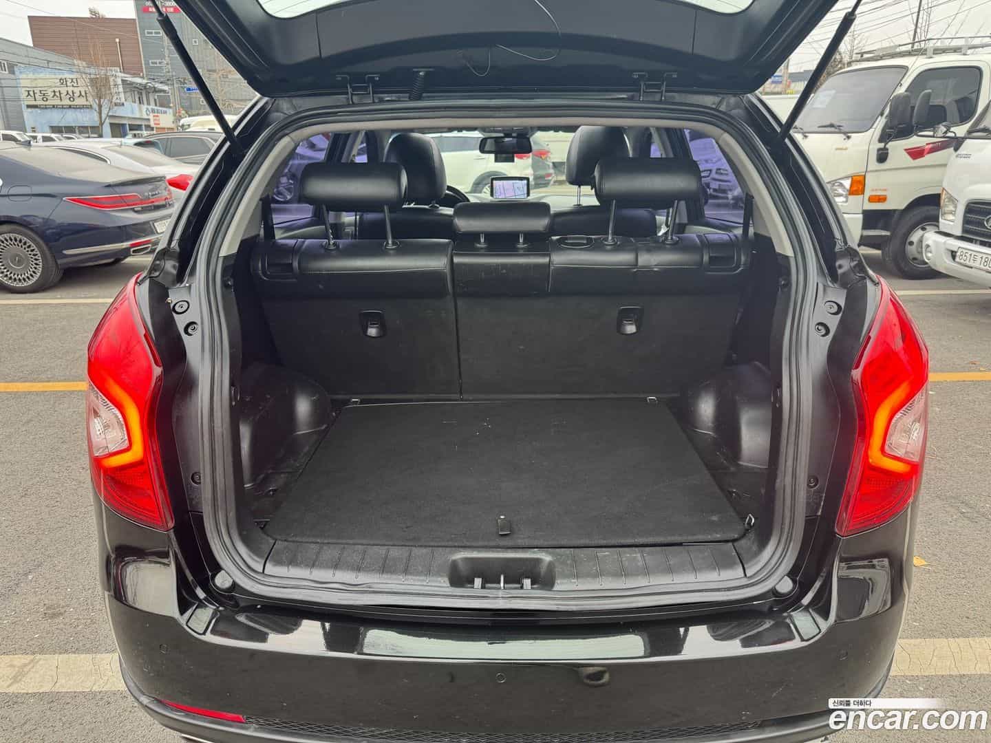 KORANDO KG_Mobility_Ssangyong 2016.5-INNER-009