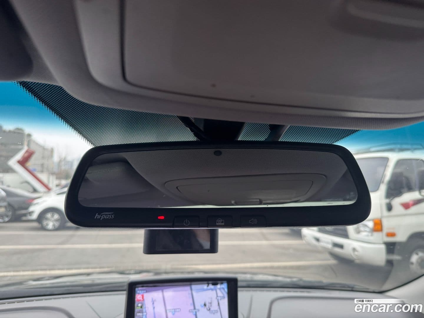 Main__Slider__Photo:KORANDO KG_Mobility_Ssangyong 2016.5-12