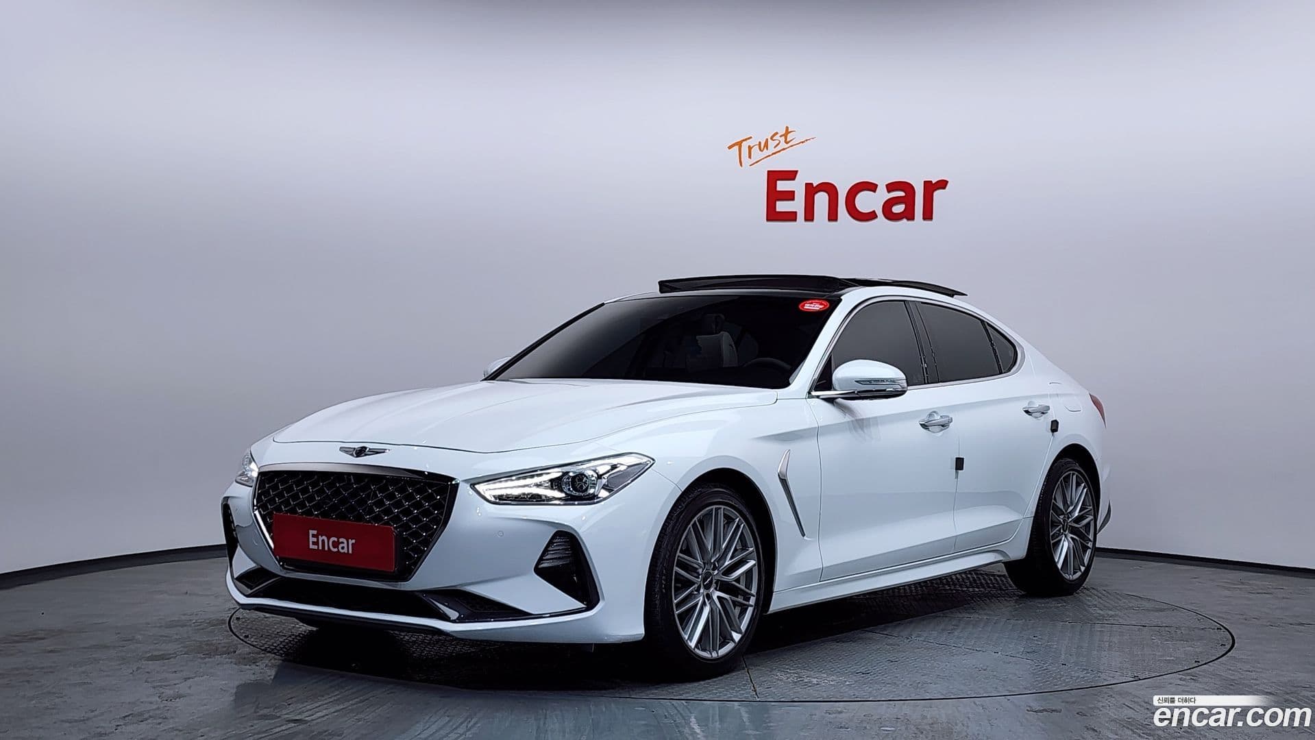 Main__Slider__Photo:G70 Genesis 2019.10-0