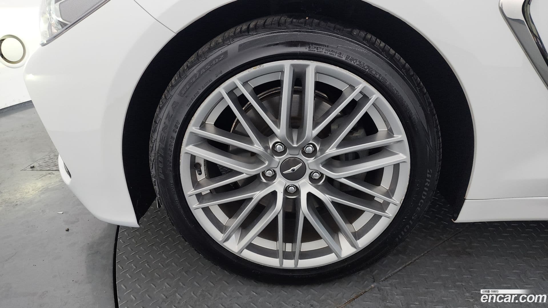 Main__Slider__Photo:G70 Genesis 2019.10-4