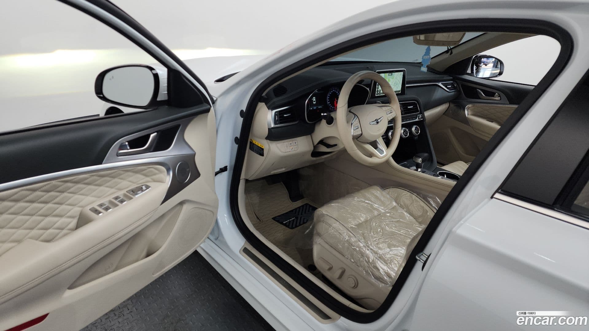 Main__Slider__Photo:G70 Genesis 2019.10-9