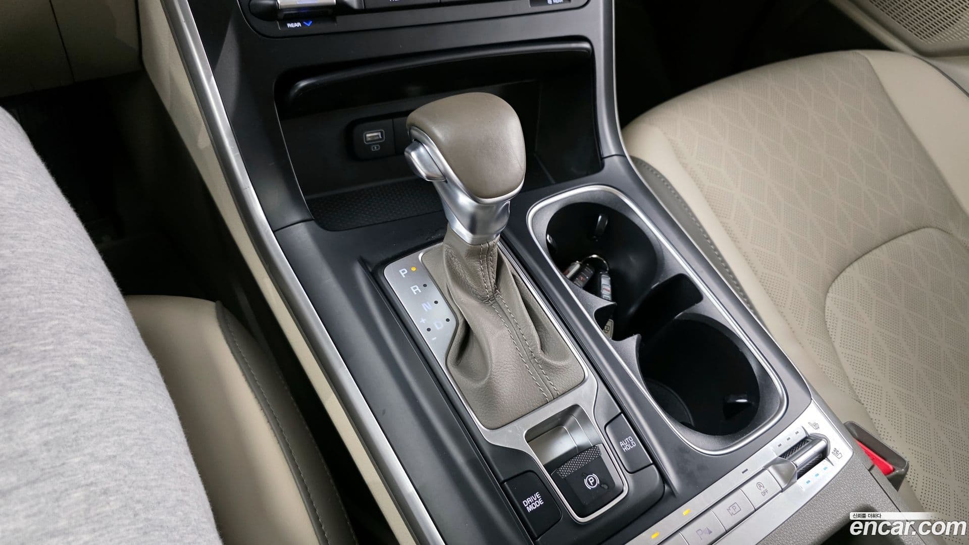 Main__Slider__Photo:Canival Kia 2021.2-8