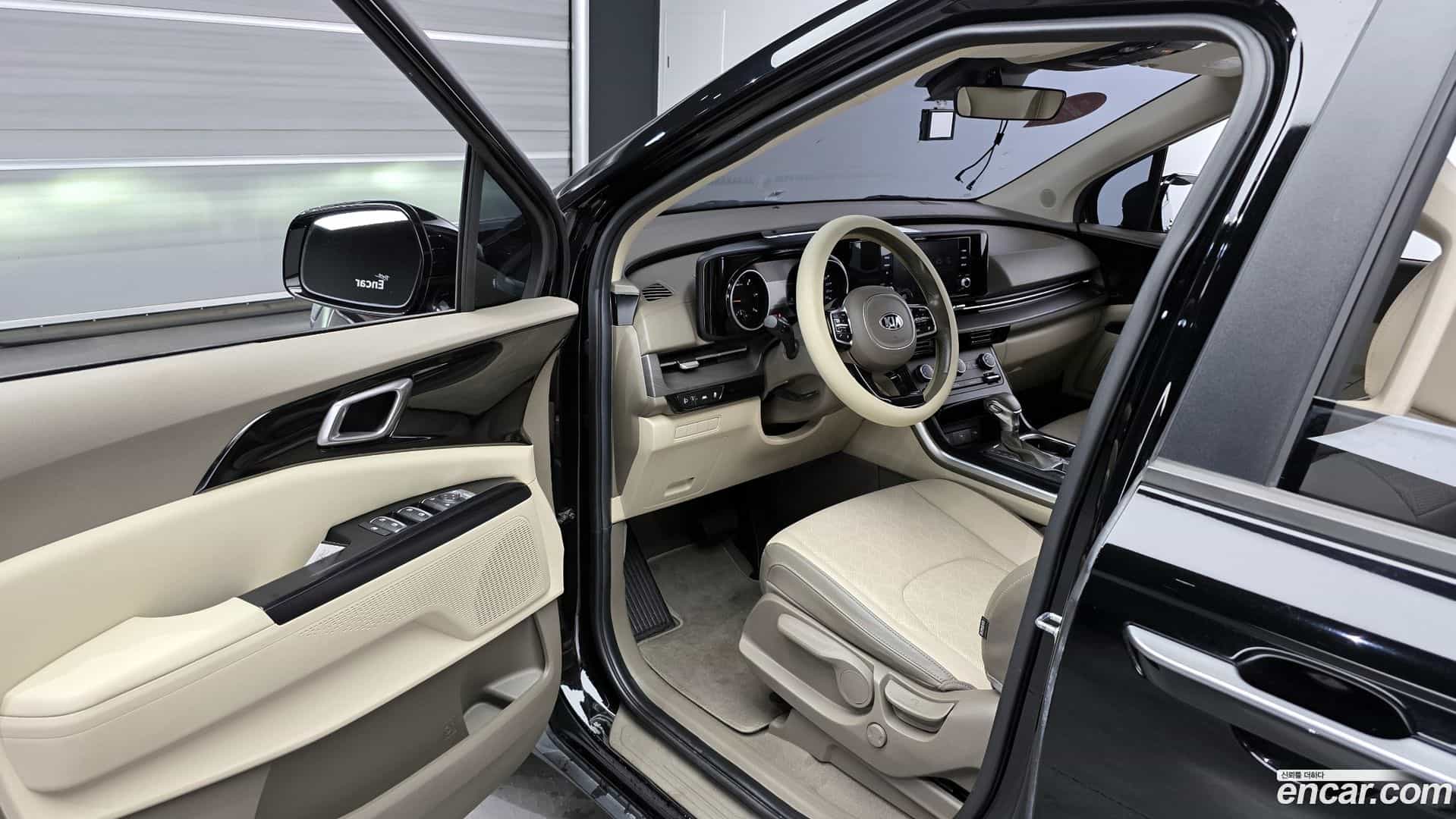 Canival Kia 2021.2-INNER-010