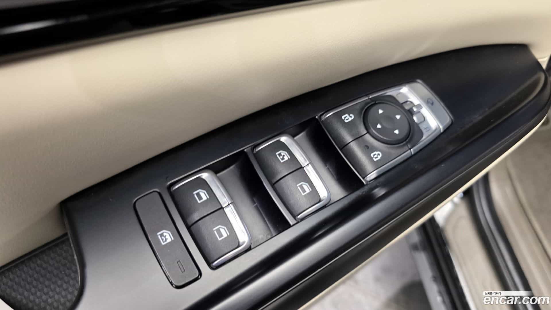 Canival Kia 2021.2-OPTION-018