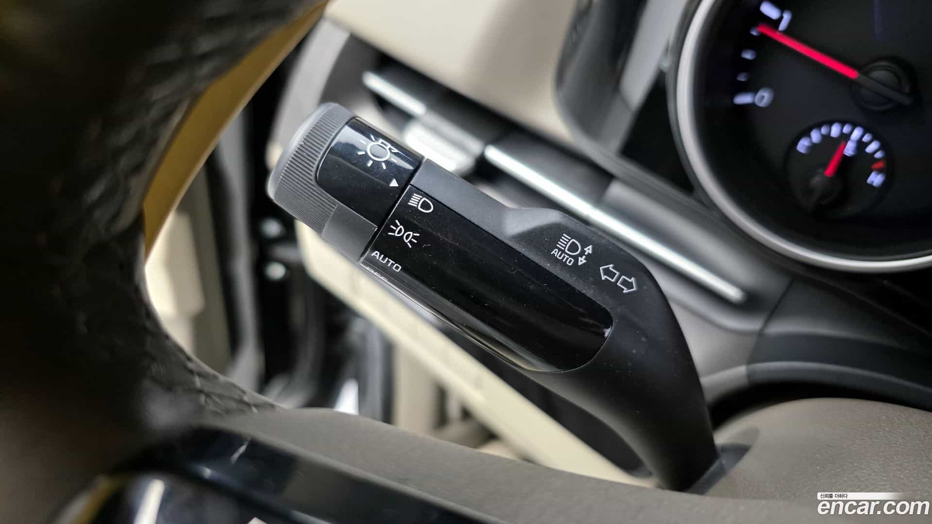 Canival Kia 2021.2-OPTION-020