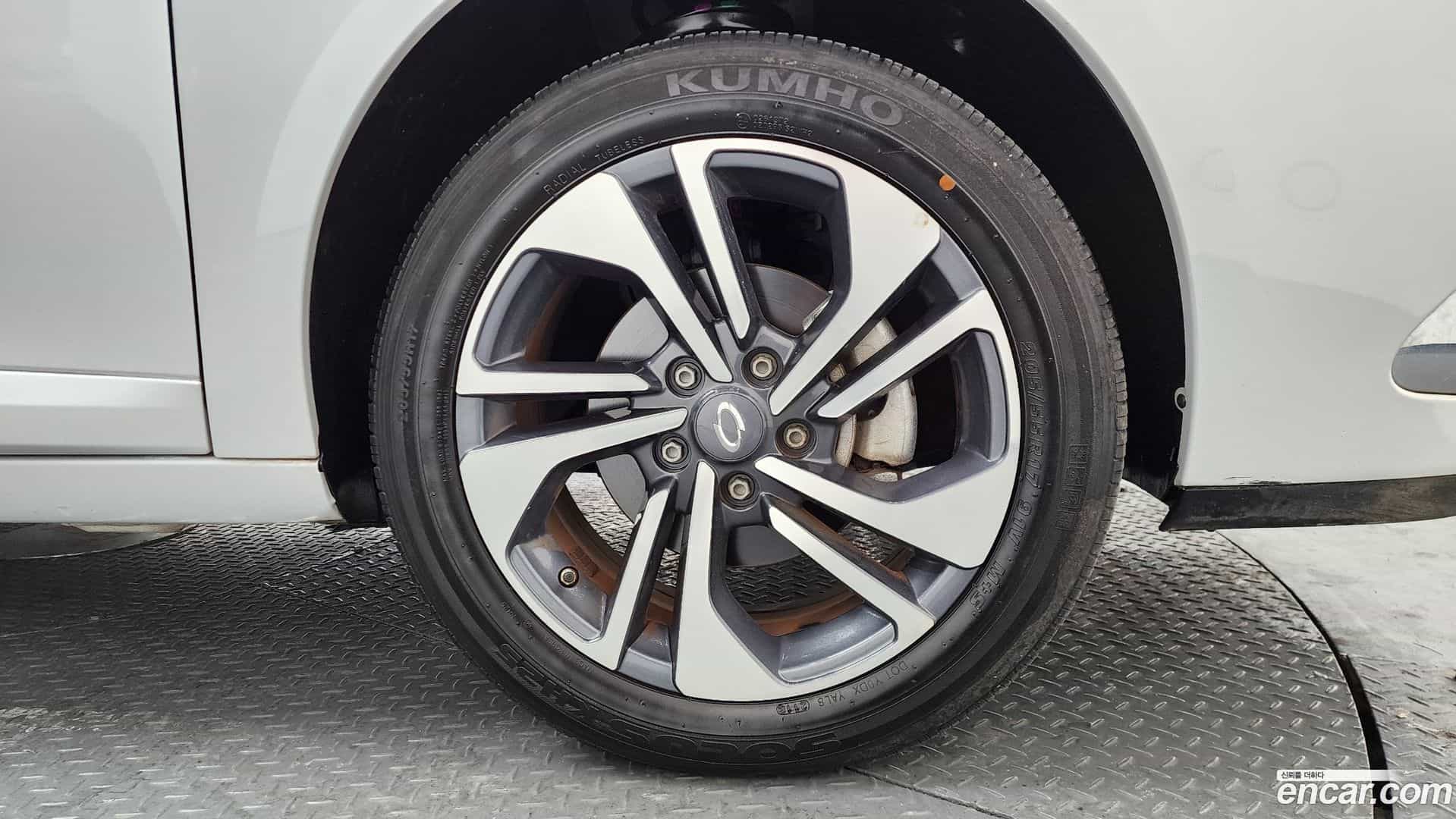 SM3 Renault-KoreaSamsung 2018.9-OUTER-005