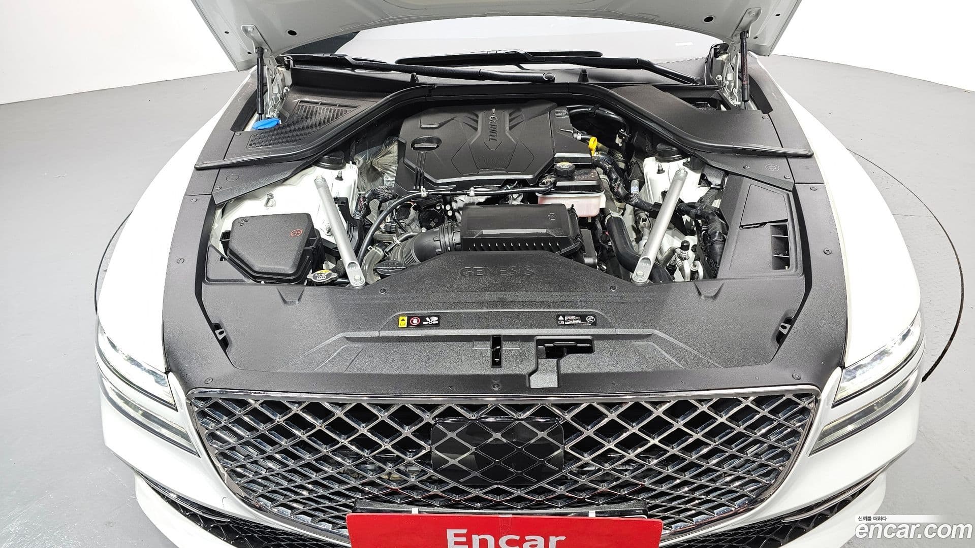 Main__Slider__Photo:G80 Genesis 2023.3-5