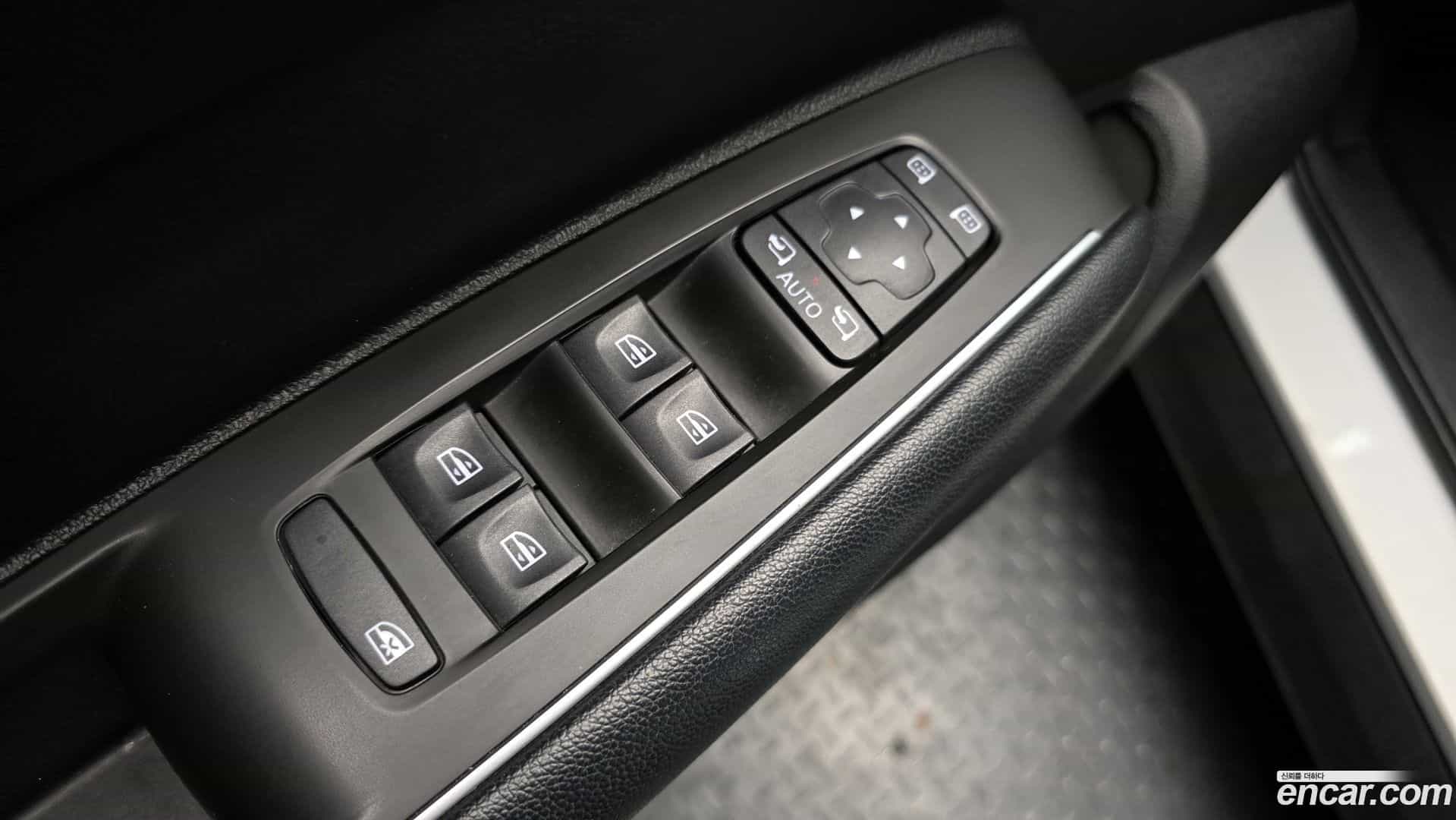 QM6 Renault-KoreaSamsung 2022.6-OPTION-018