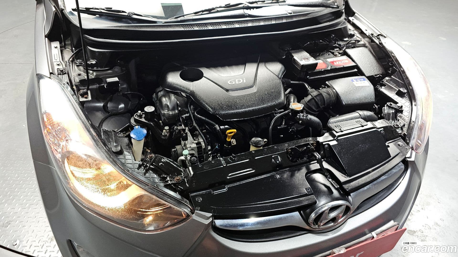 Main__Slider__Photo:AVANTE Hyundai 2010.8-5