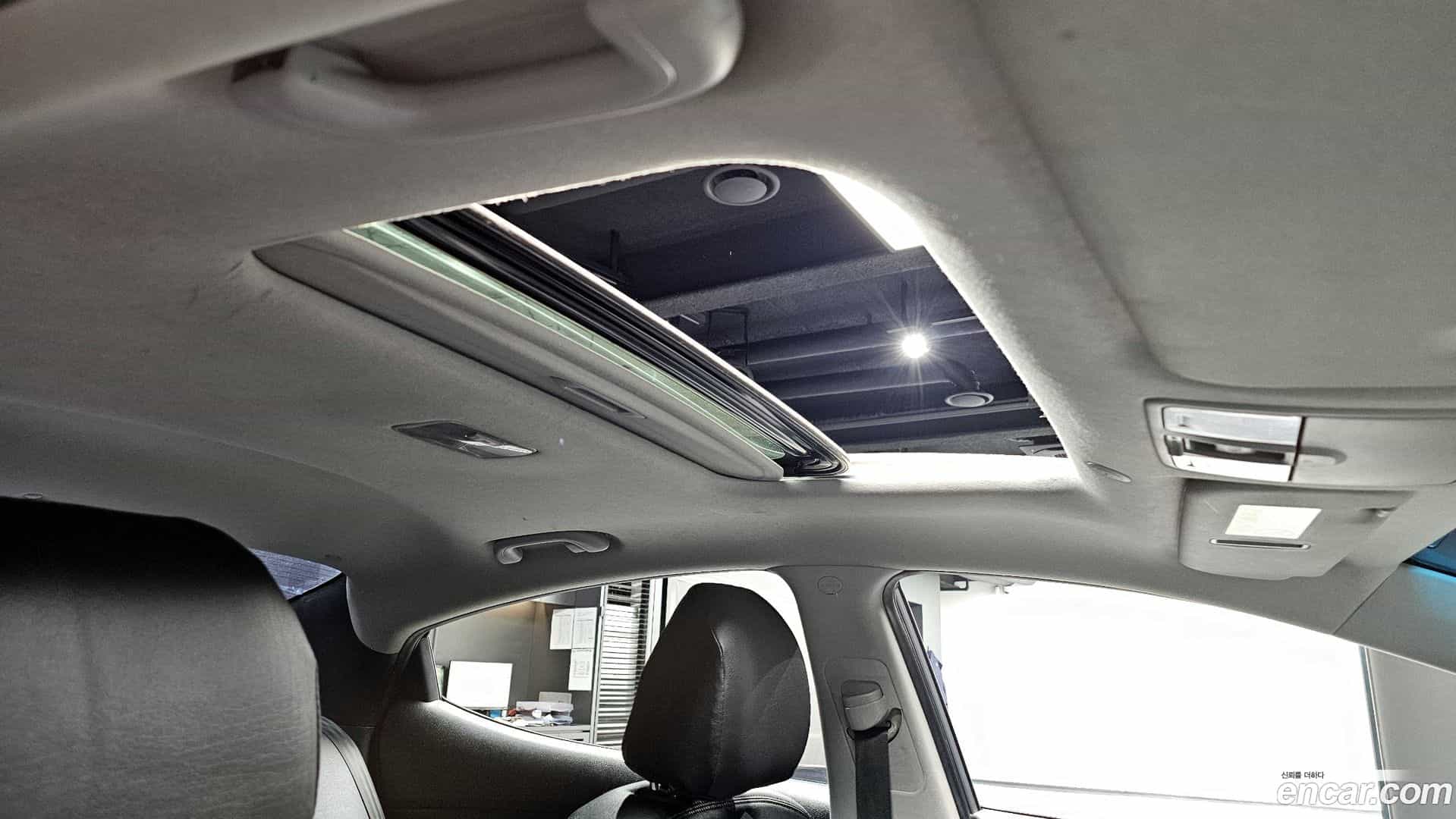 AVANTE Hyundai 2010.8-OPTION-022