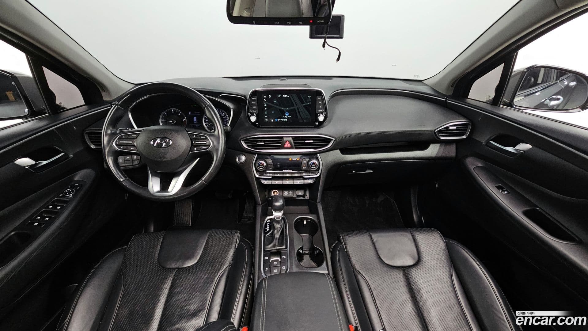 Main__Slider__Photo:Santafe Hyundai 2018.10-6