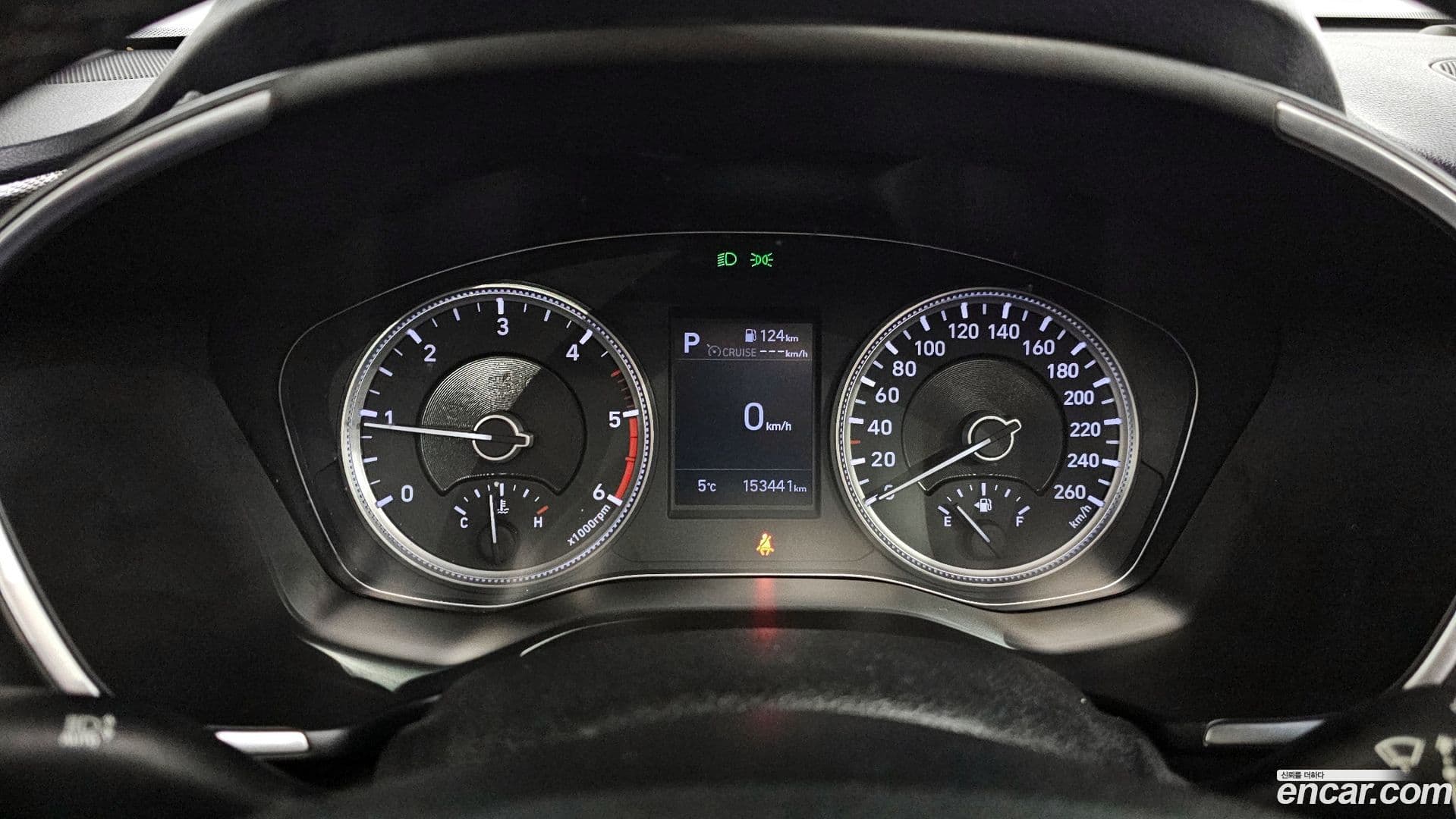 Main__Slider__Photo:Santafe Hyundai 2018.10-7