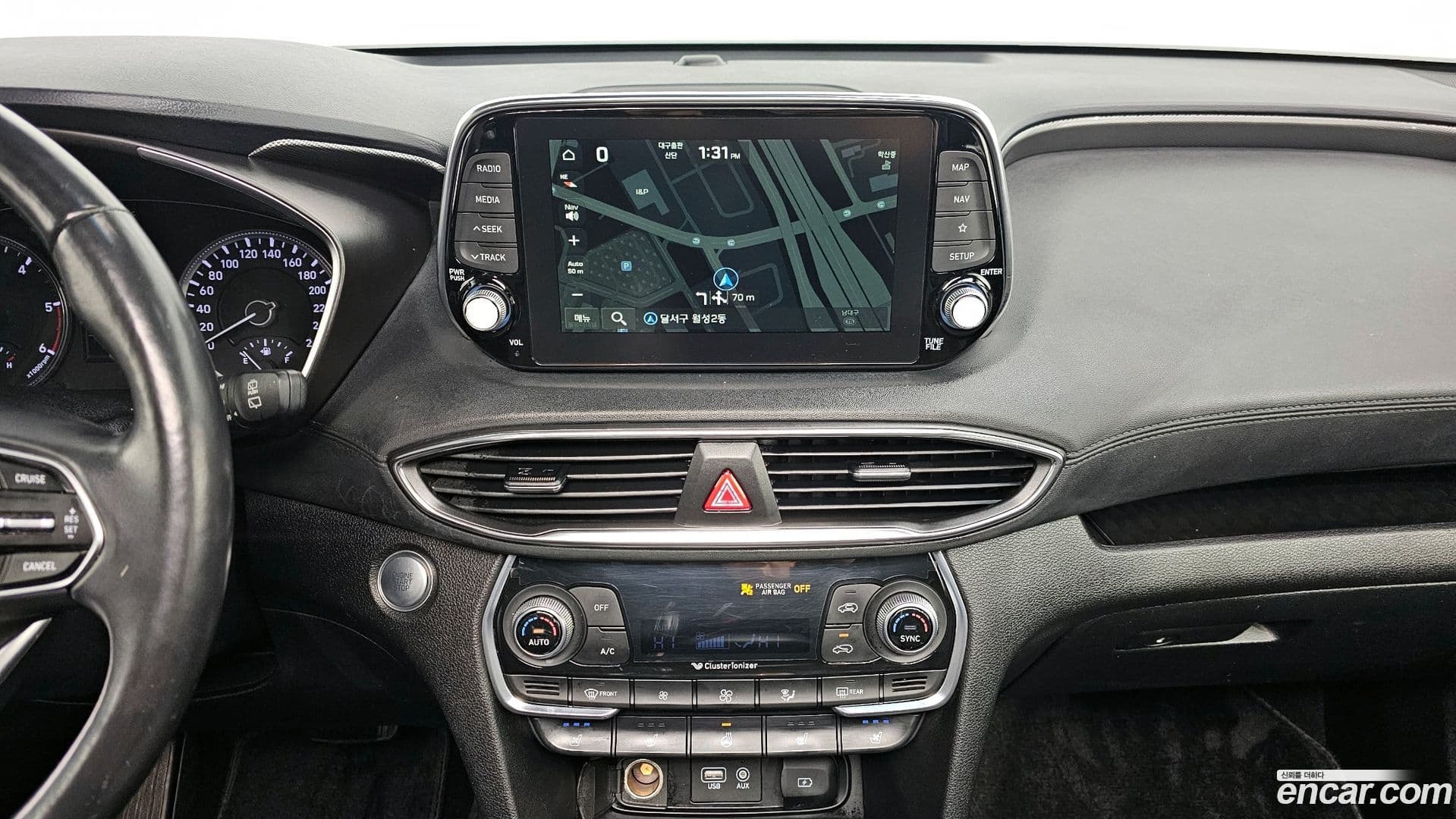 Main__Slider__Photo:Santafe Hyundai 2018.10-13