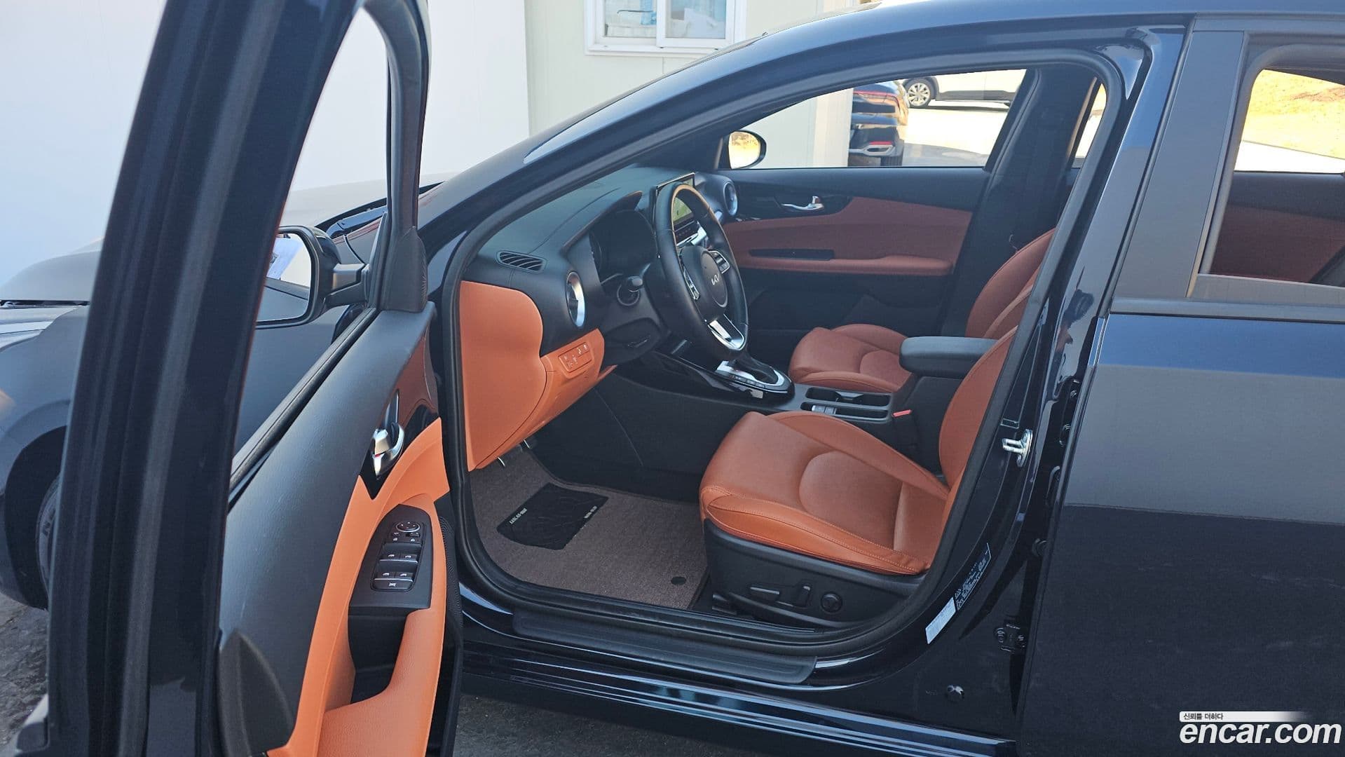 Main__Slider__Photo:K3 Kia 2023.11-9