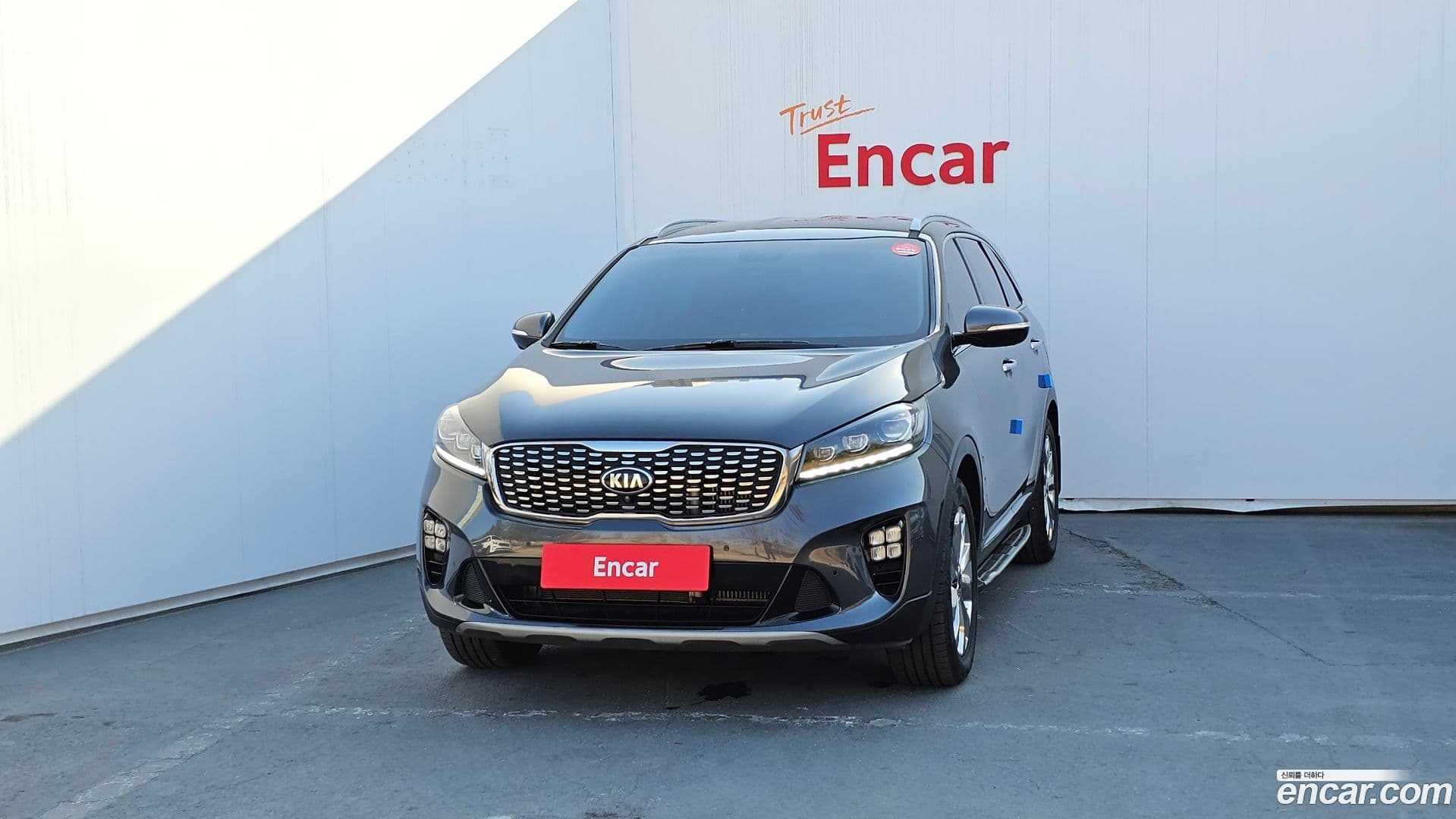 Main__Slider__Photo:Sorento Kia 2018.1-2