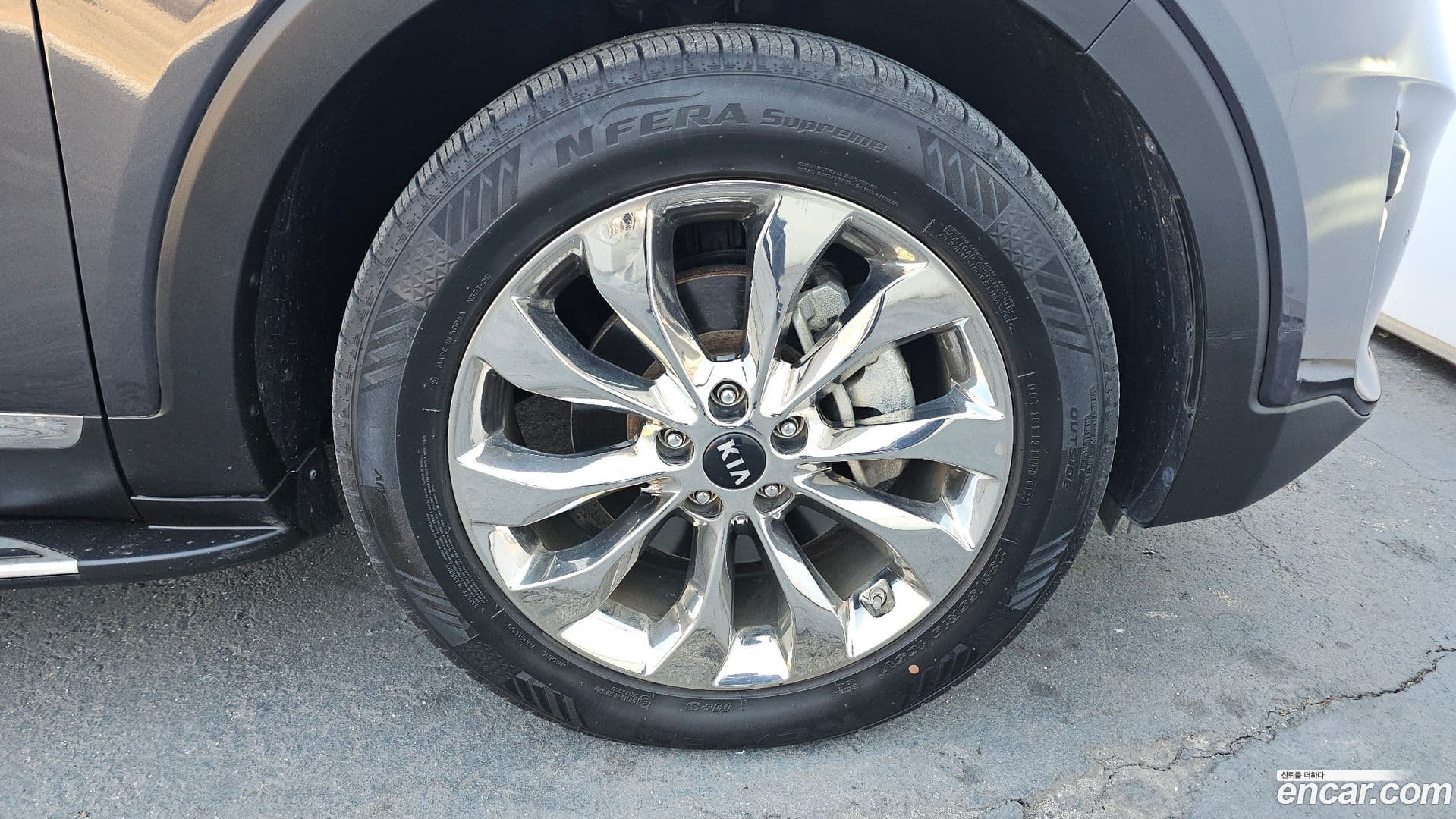 Main__Slider__Photo:Sorento Kia 2018.1-4