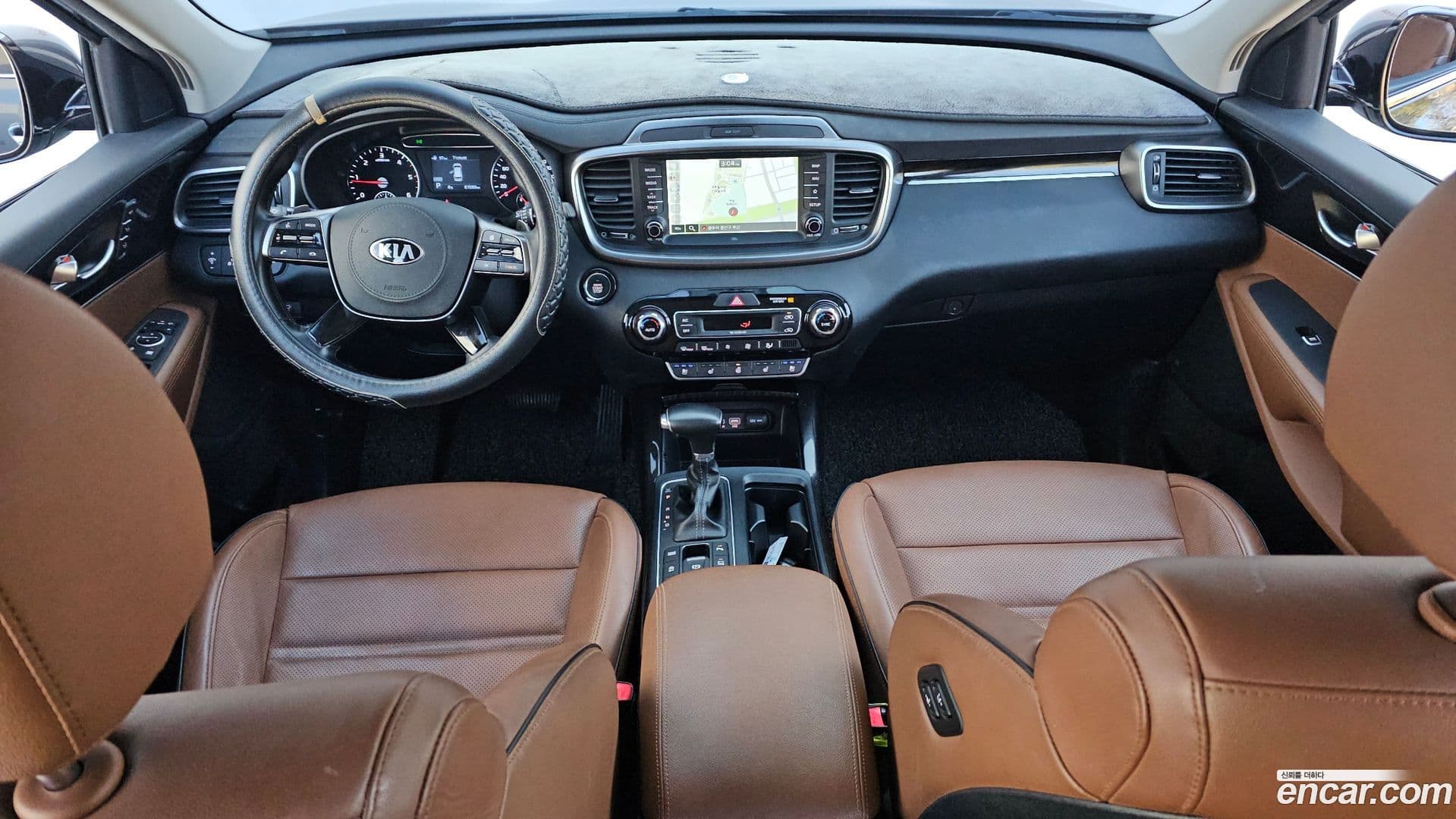 Main__Slider__Photo:Sorento Kia 2018.1-6