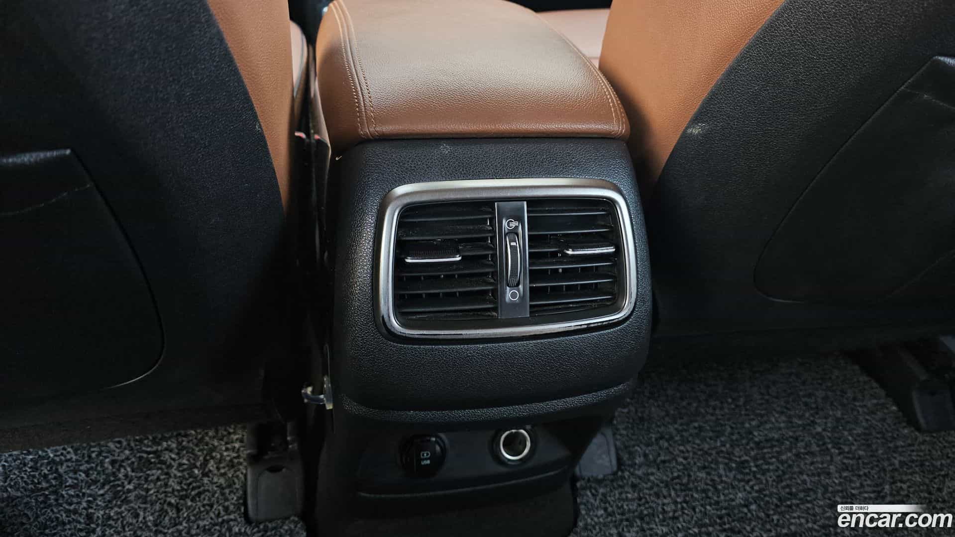 Sorento Kia 2018.1-OPTION-024