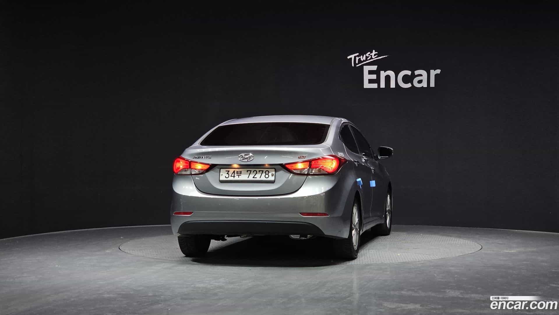 AVANTE Hyundai 2014.0-OUTER-004