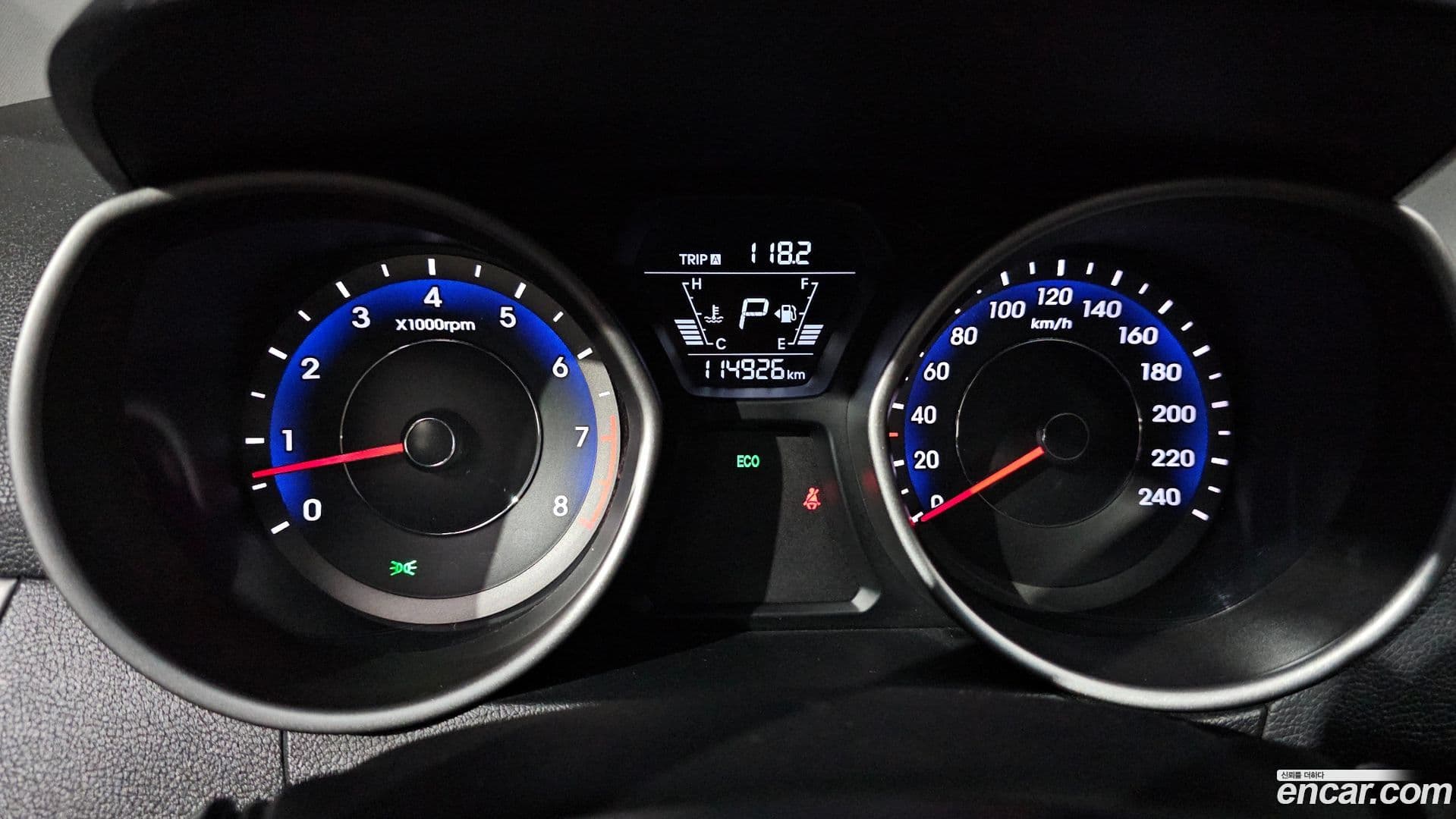 Main__Slider__Photo:AVANTE Hyundai 2014.0-7