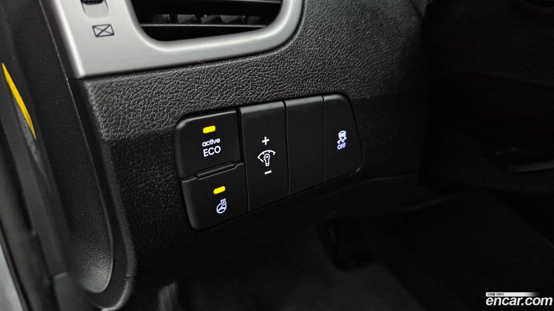 AVANTE Hyundai 2014.0-OPTION-020