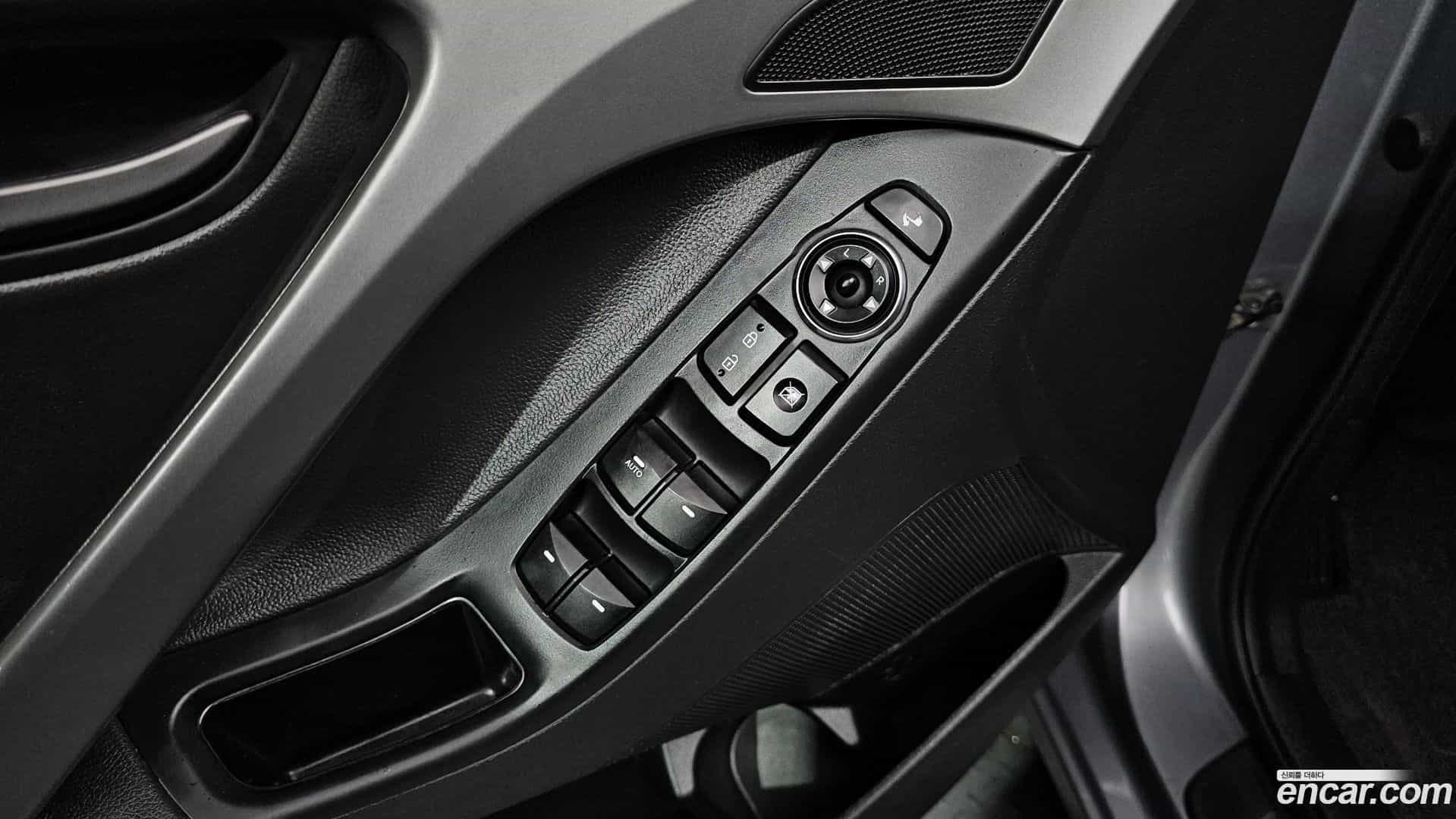 AVANTE Hyundai 2014.0-OPTION-021